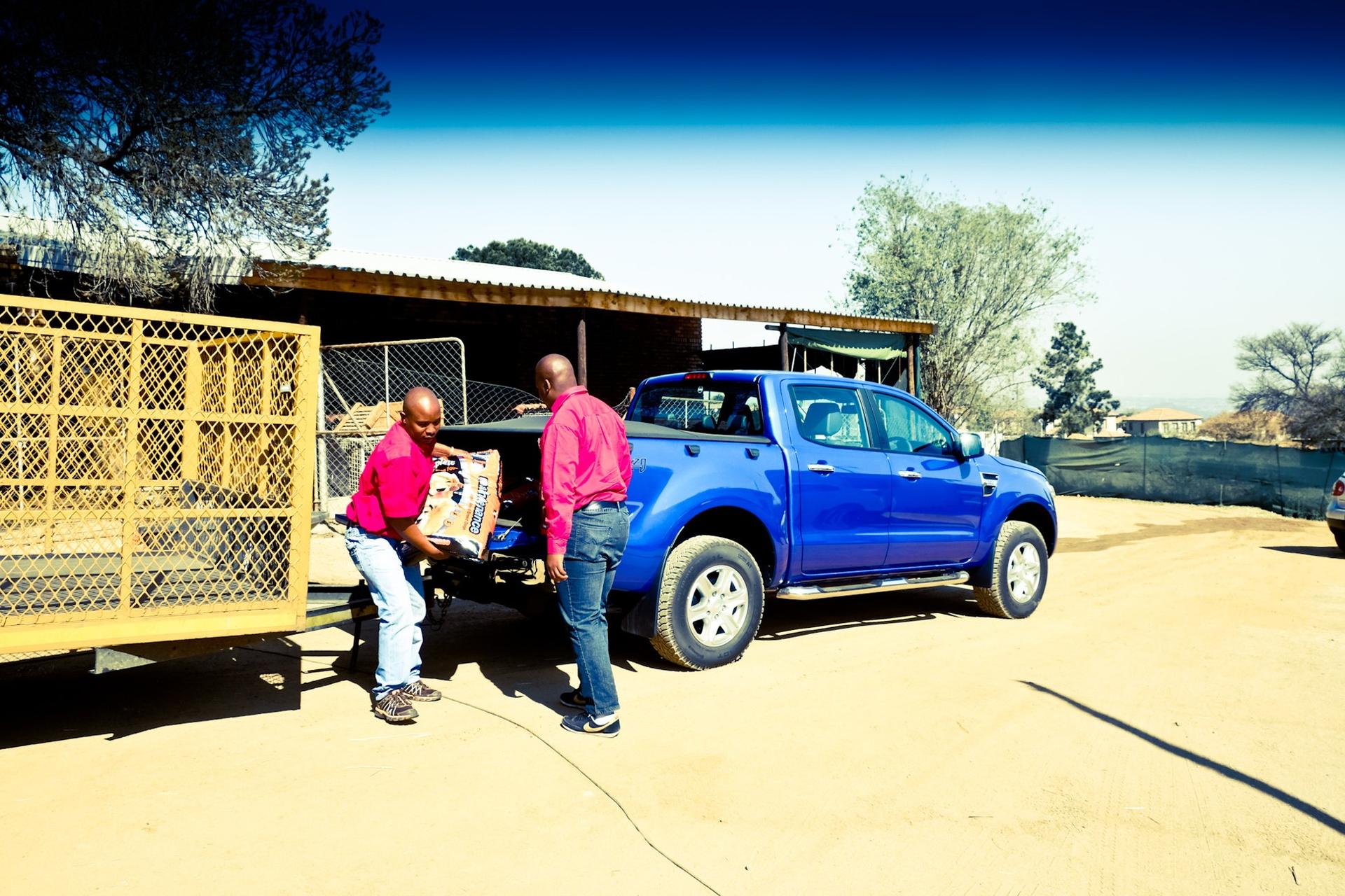Ford South Africa and Partners collect 8 Ton of Pet Food for Charities