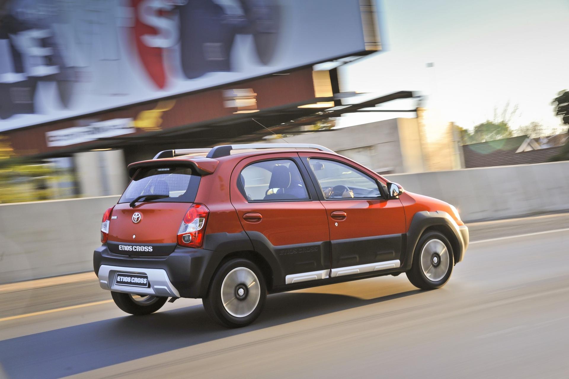 New Toyota Etios Crossover