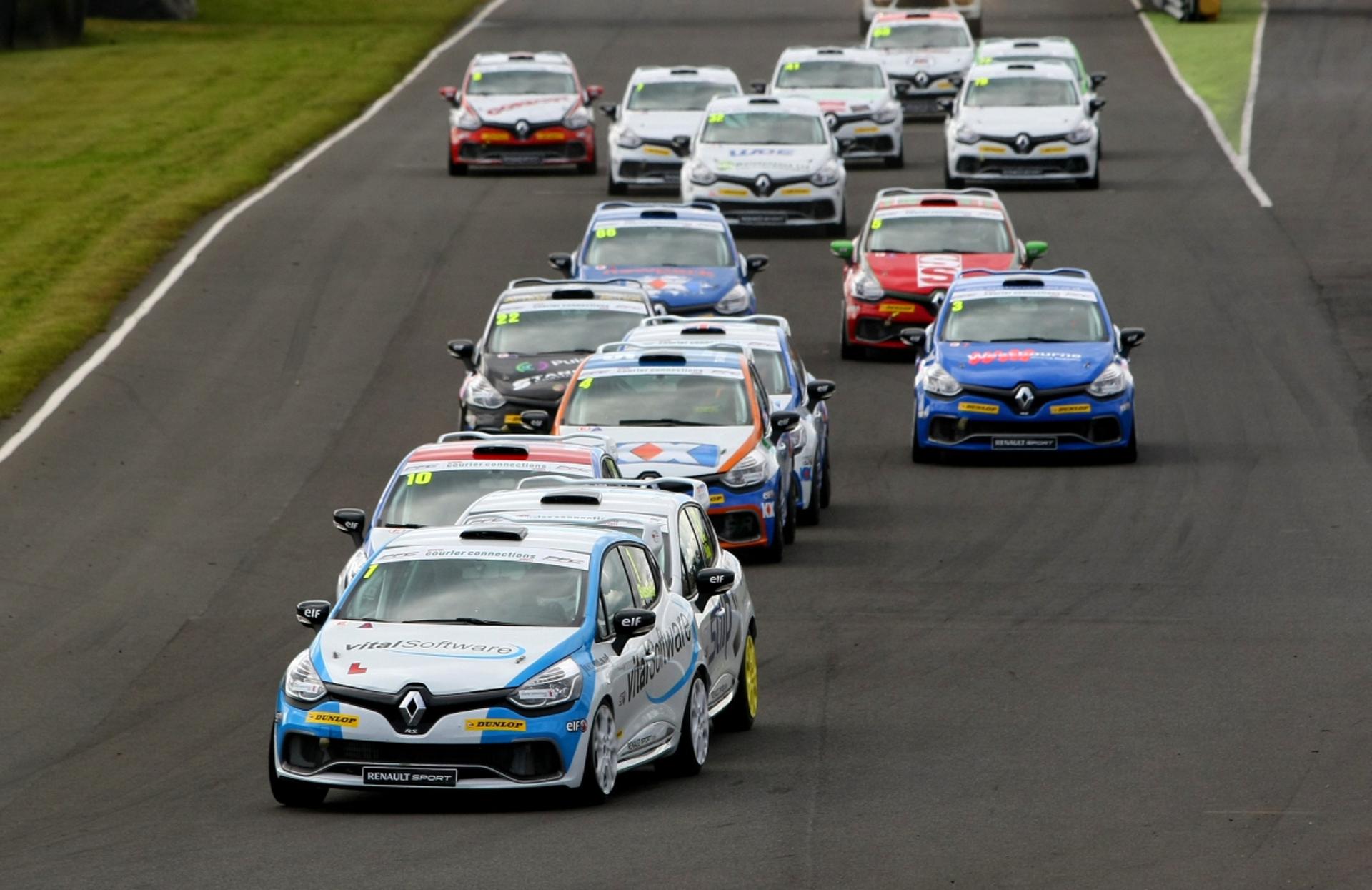 RENAULT RACING SUPERB LIGHTS-TO-FLAG KNOCKHILL VICTORY FOR BUSHELL