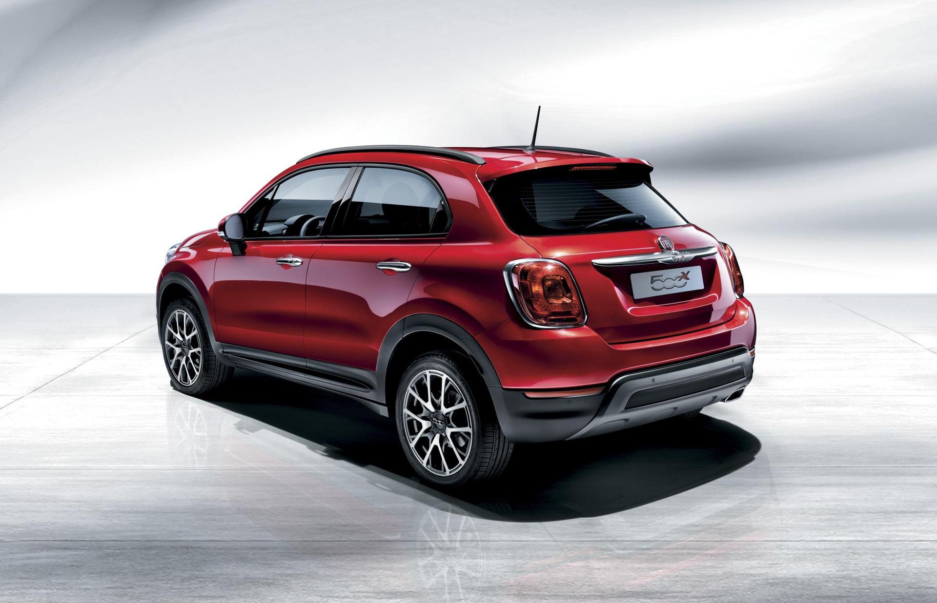 FIAT 500X PARIS INTERNATIONAL MOTOR SHOW