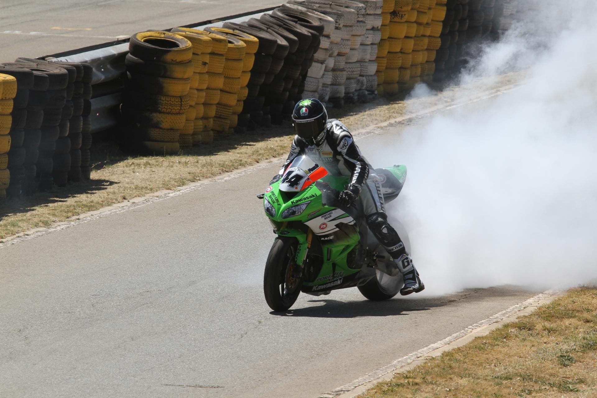 SuperGP Super Bike Racing Championship at Phakisa