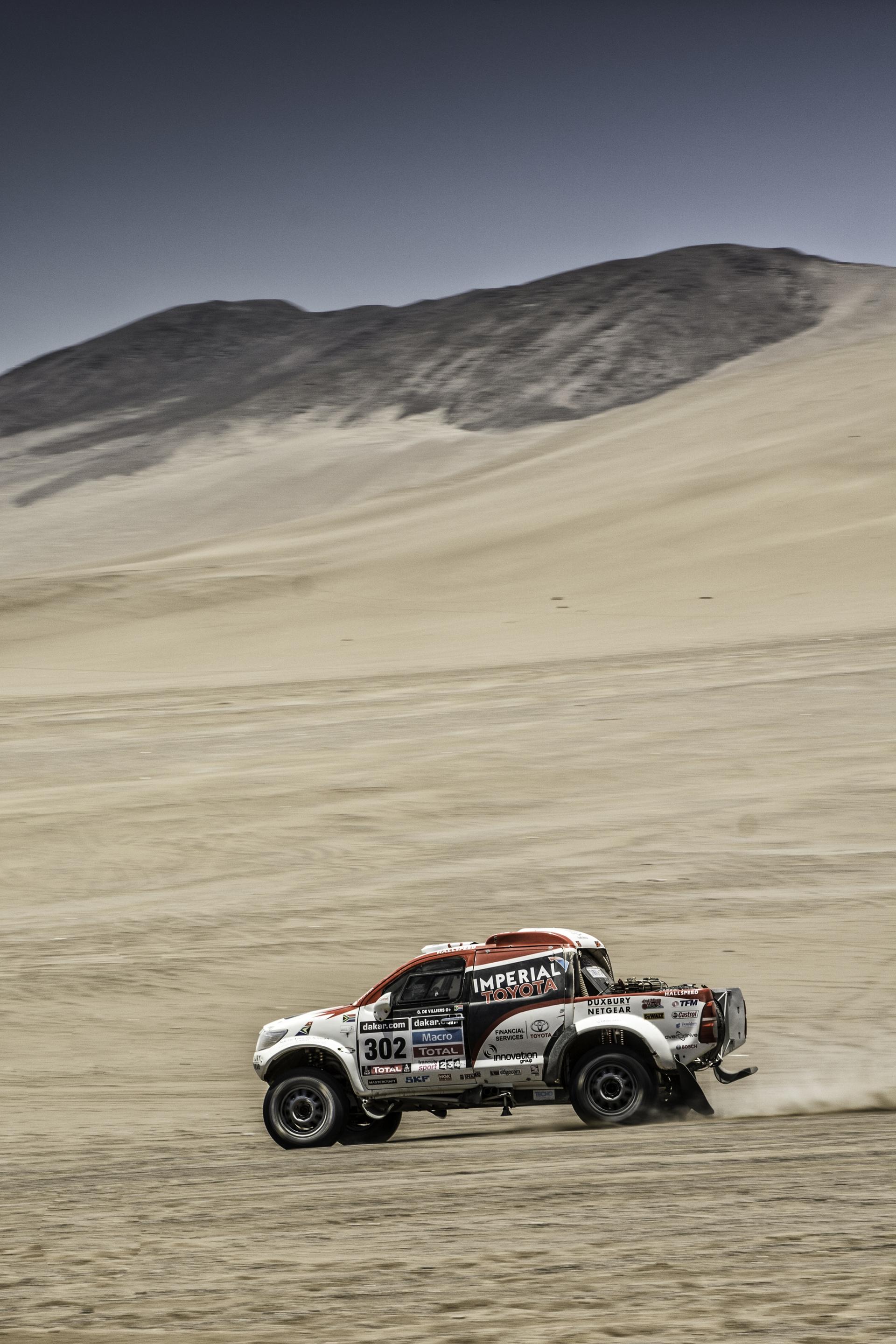 Giniel de Villiers and Dirk von Zitzewitz in actoun at the Rally of Morocco