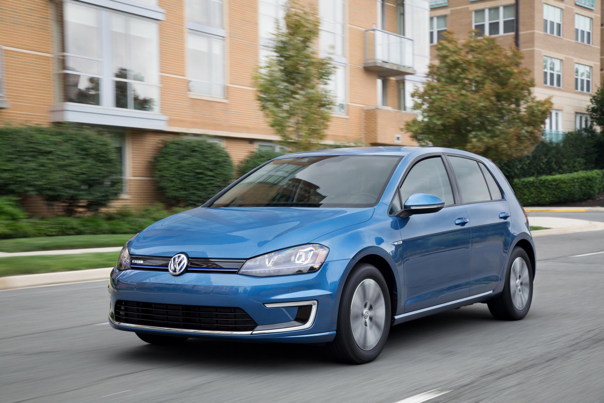 VOLKSWAGEN ALL-ELECTRIC E-GOLF AUCTION