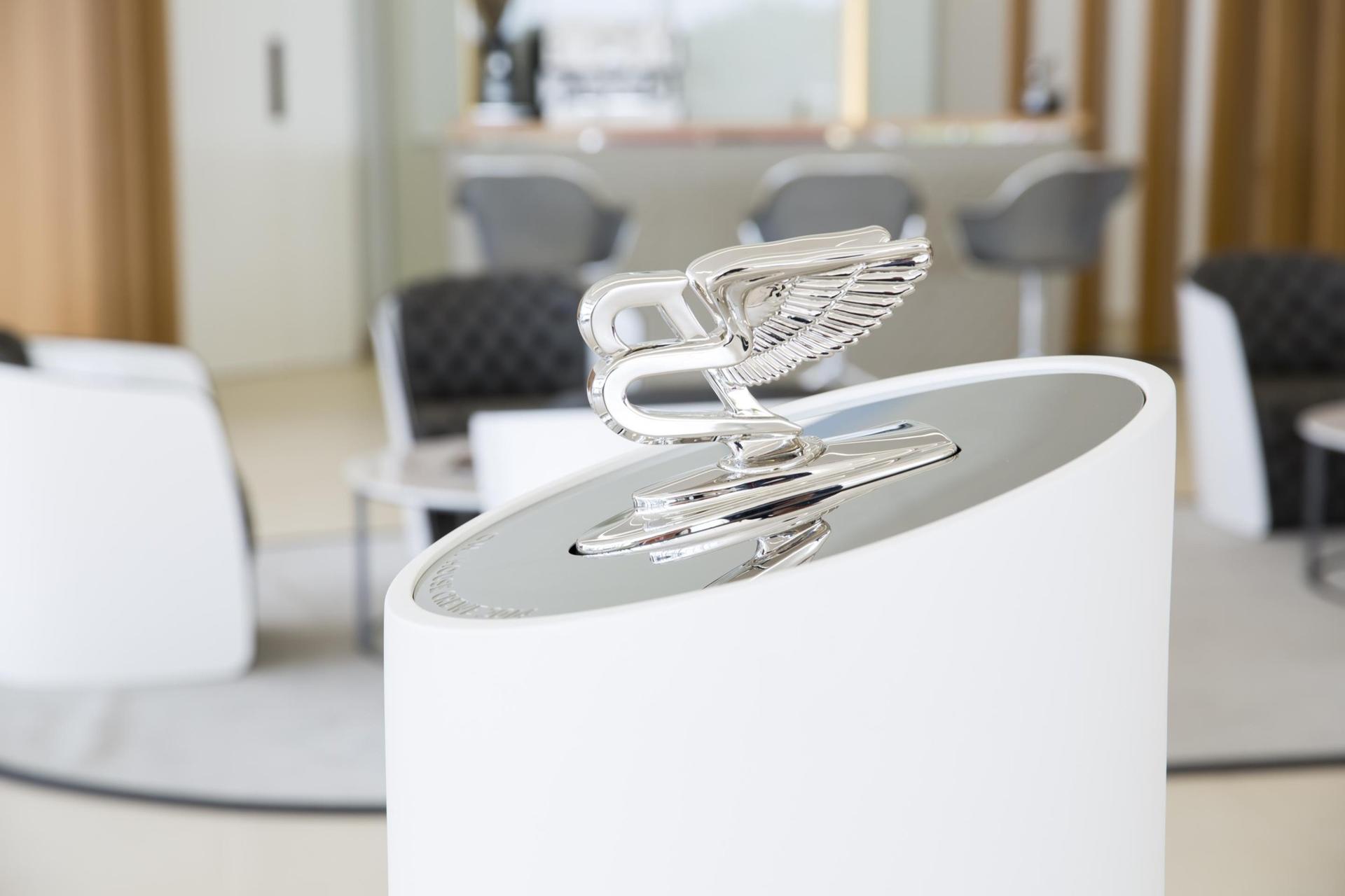 BENTLEY CRAFTS NEW GLOBAL CUSTOMER ENVIRONMENT