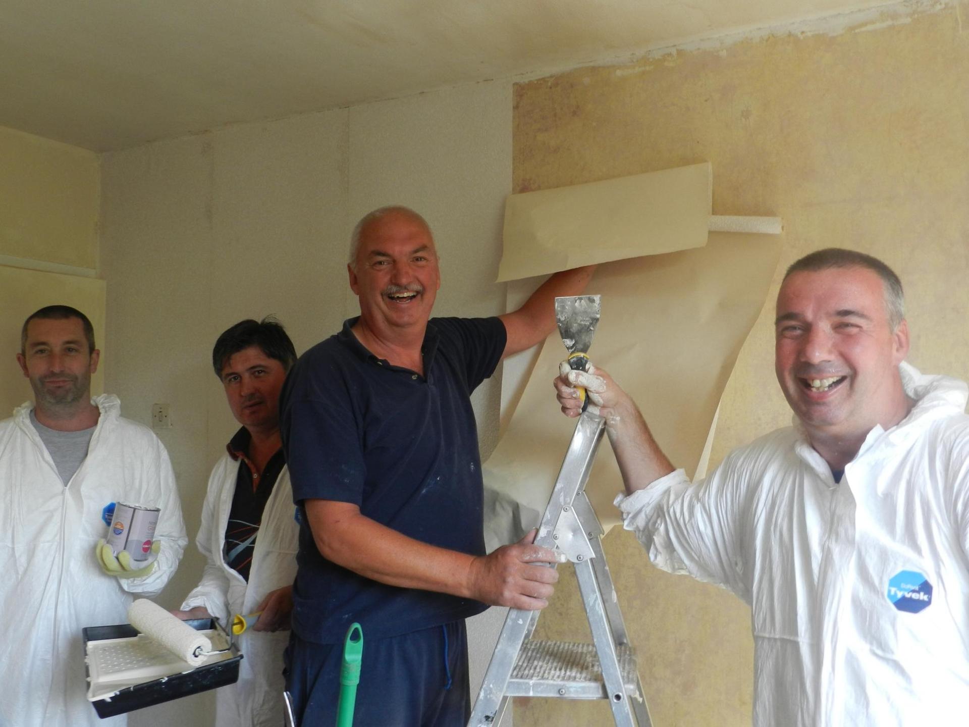 VAUXHALL TEAMWORK IN ACTION