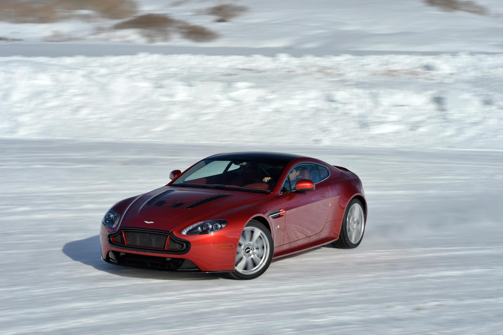 ASTON MARTIN ON ICE PROMISES BESPOKE LUXURY
