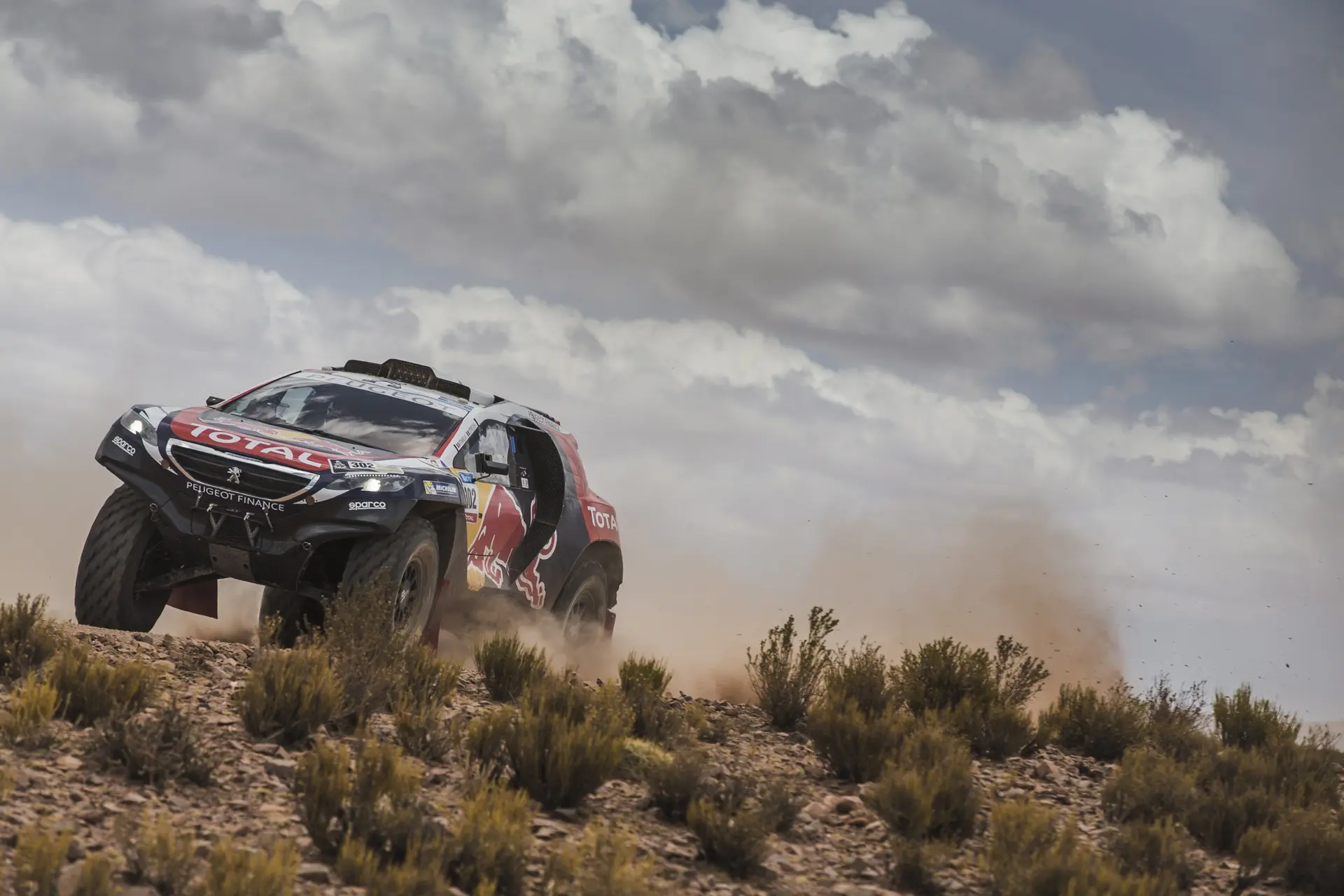 Dakar-2015-Peugeot