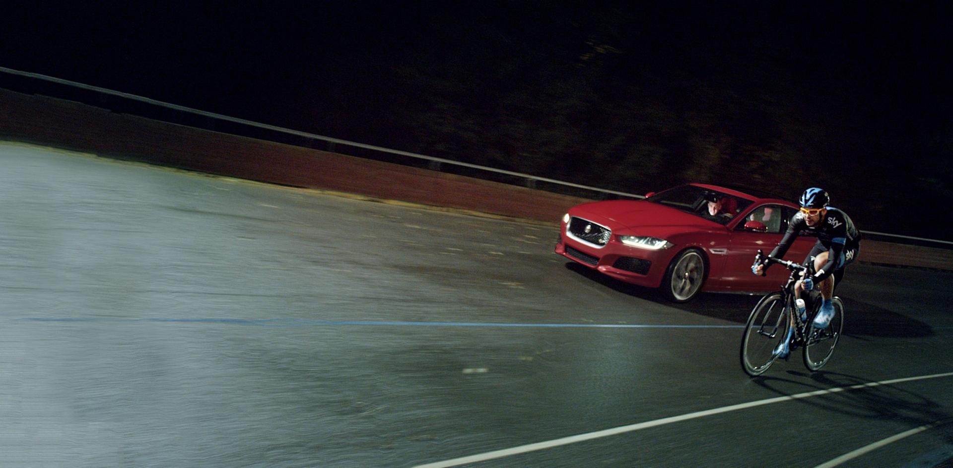 SIR DAVID BRAILSFORD REVIEWS HOW THE JAGUAR XE IS REDEFINING SPORTS SALOONS