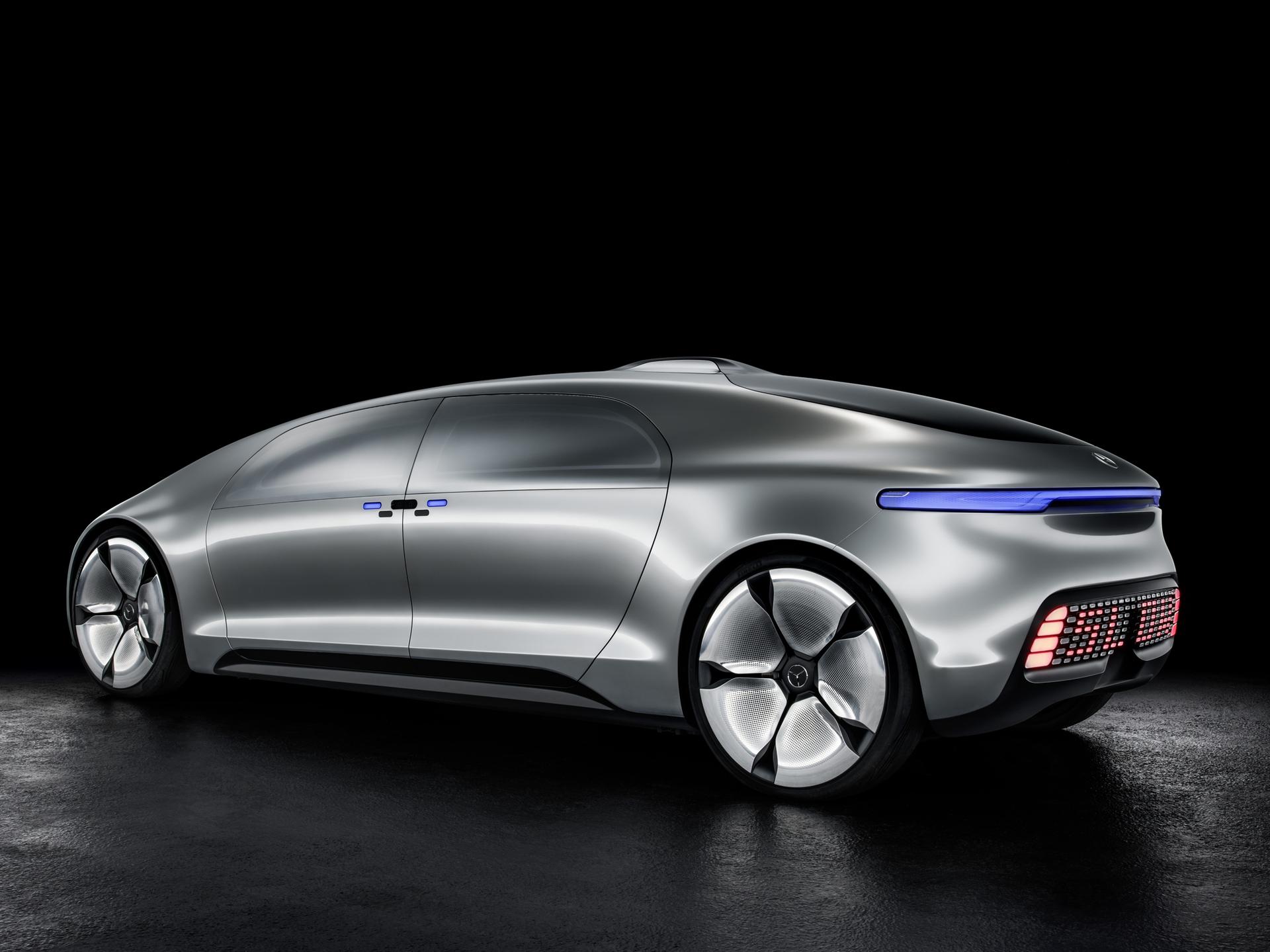 Mercedes-Benz F 015 Luxury in Motion