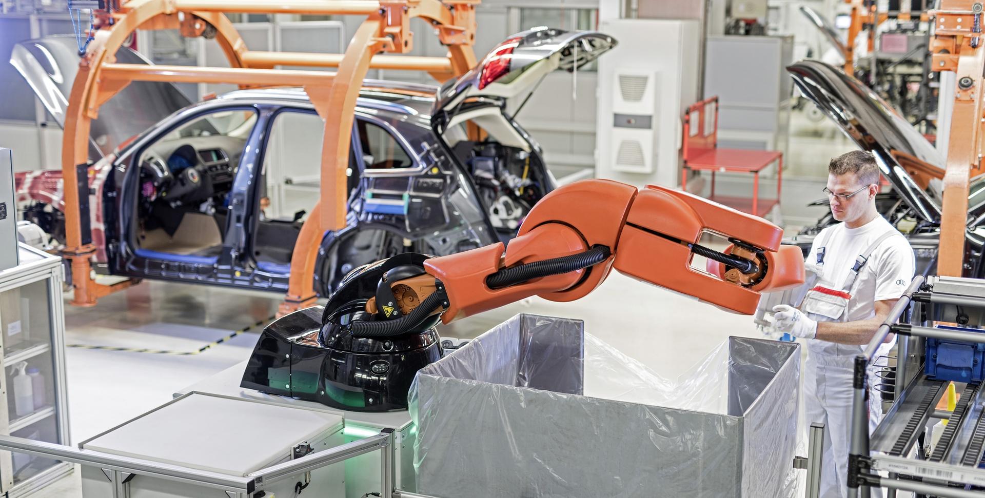 New human-robot cooperation in Audi’s production processes
