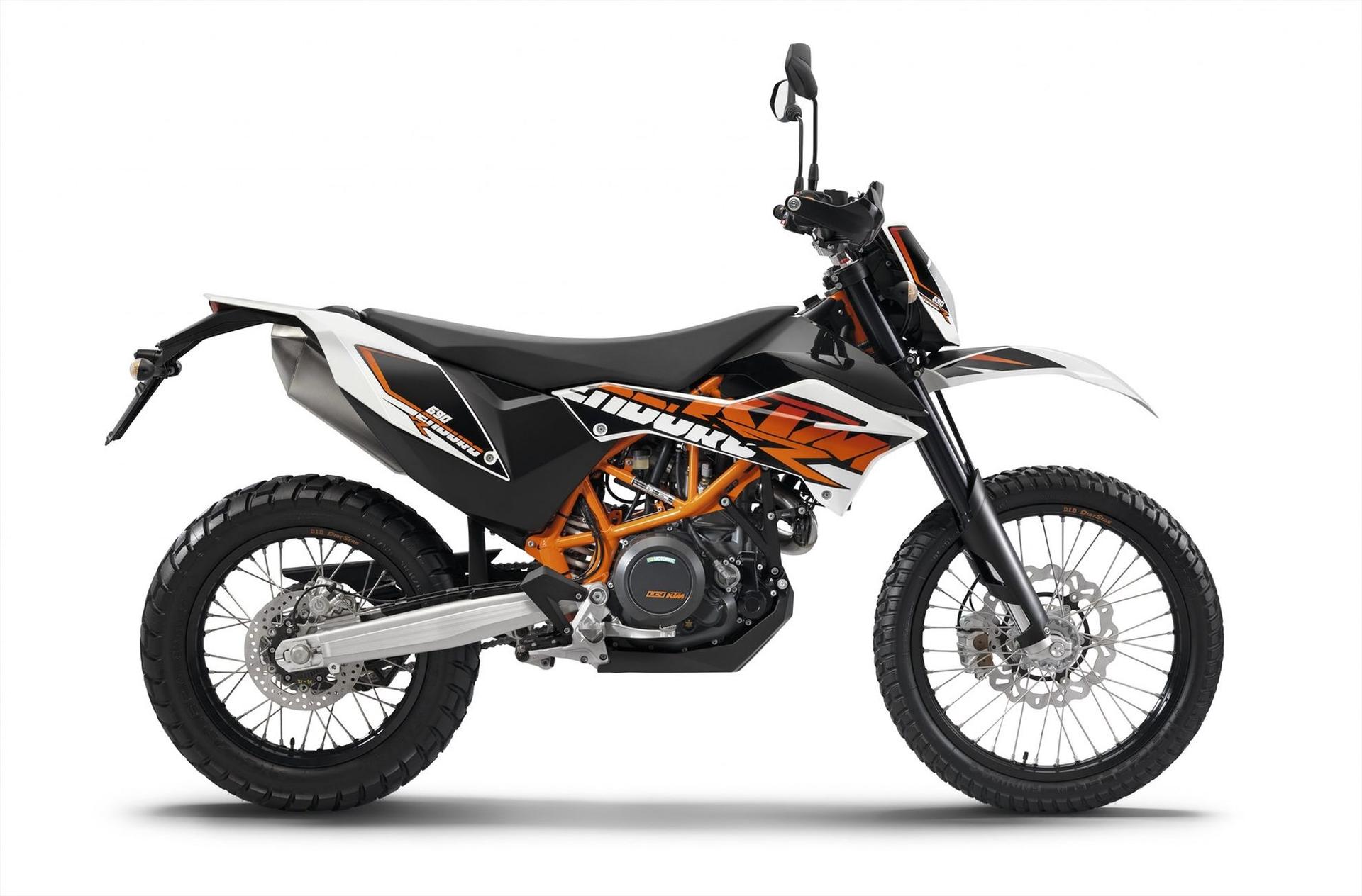 KTM Recalls 690 Enduro R and SMC R For Brake Problem