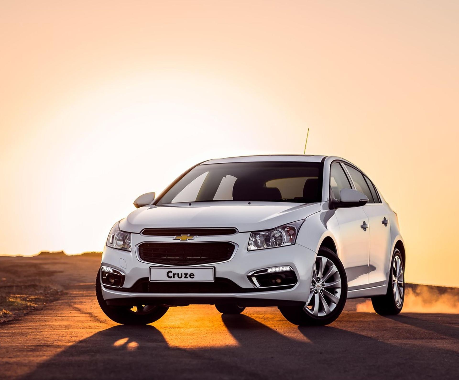 Chevrolet Cruze Further Enhanced for 2015