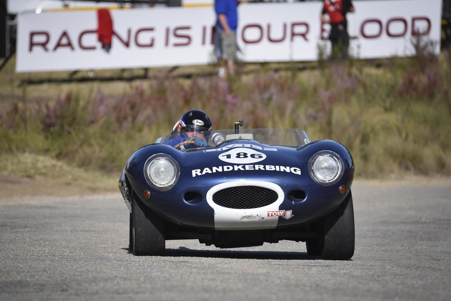 2015 JAGUAR SIMOLA HILLCLIMB A ROARING SUCCESS