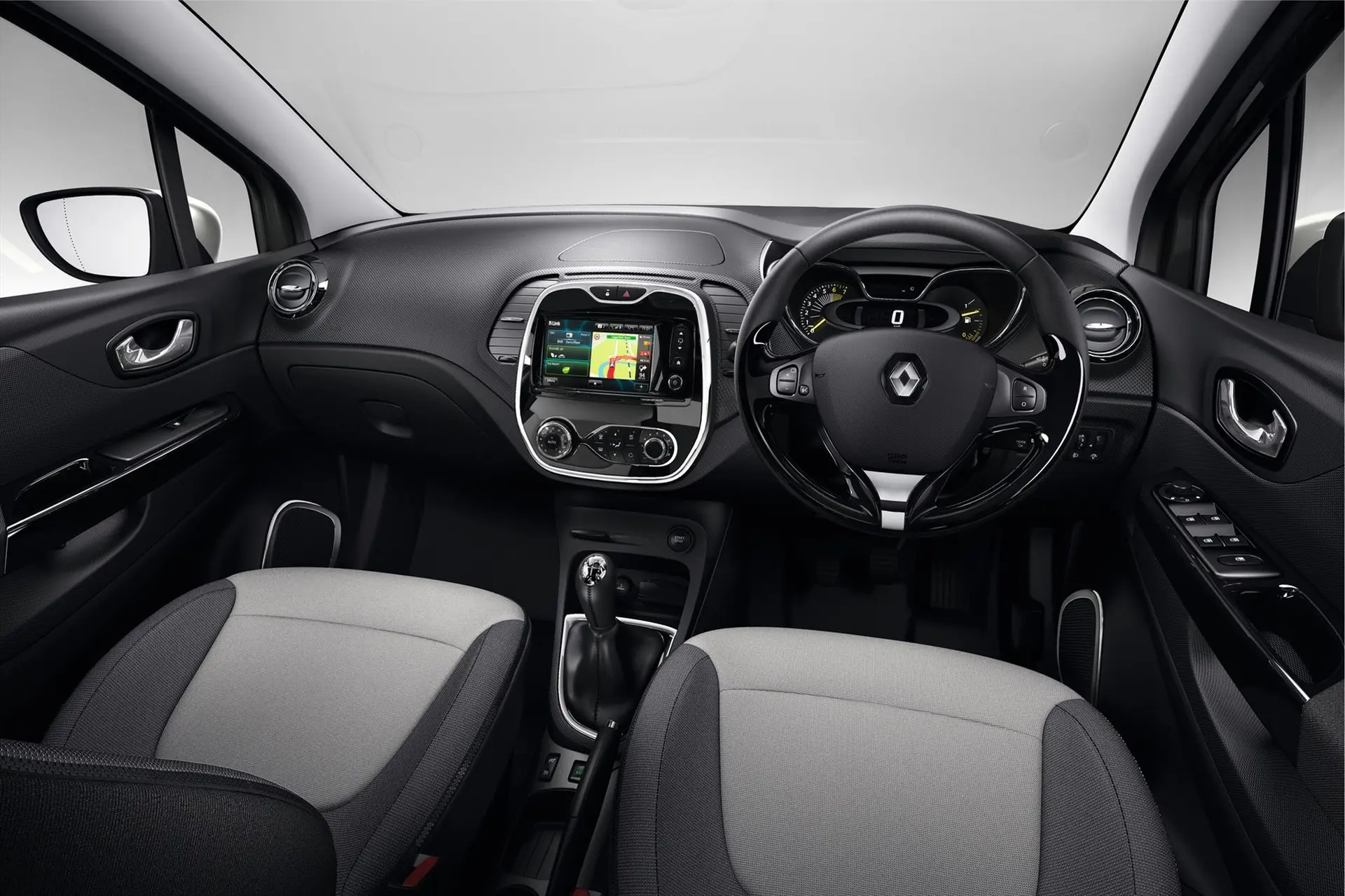 Renault-geared-to-CAPTUR-the-crossover-market-in-South-Africa-interior