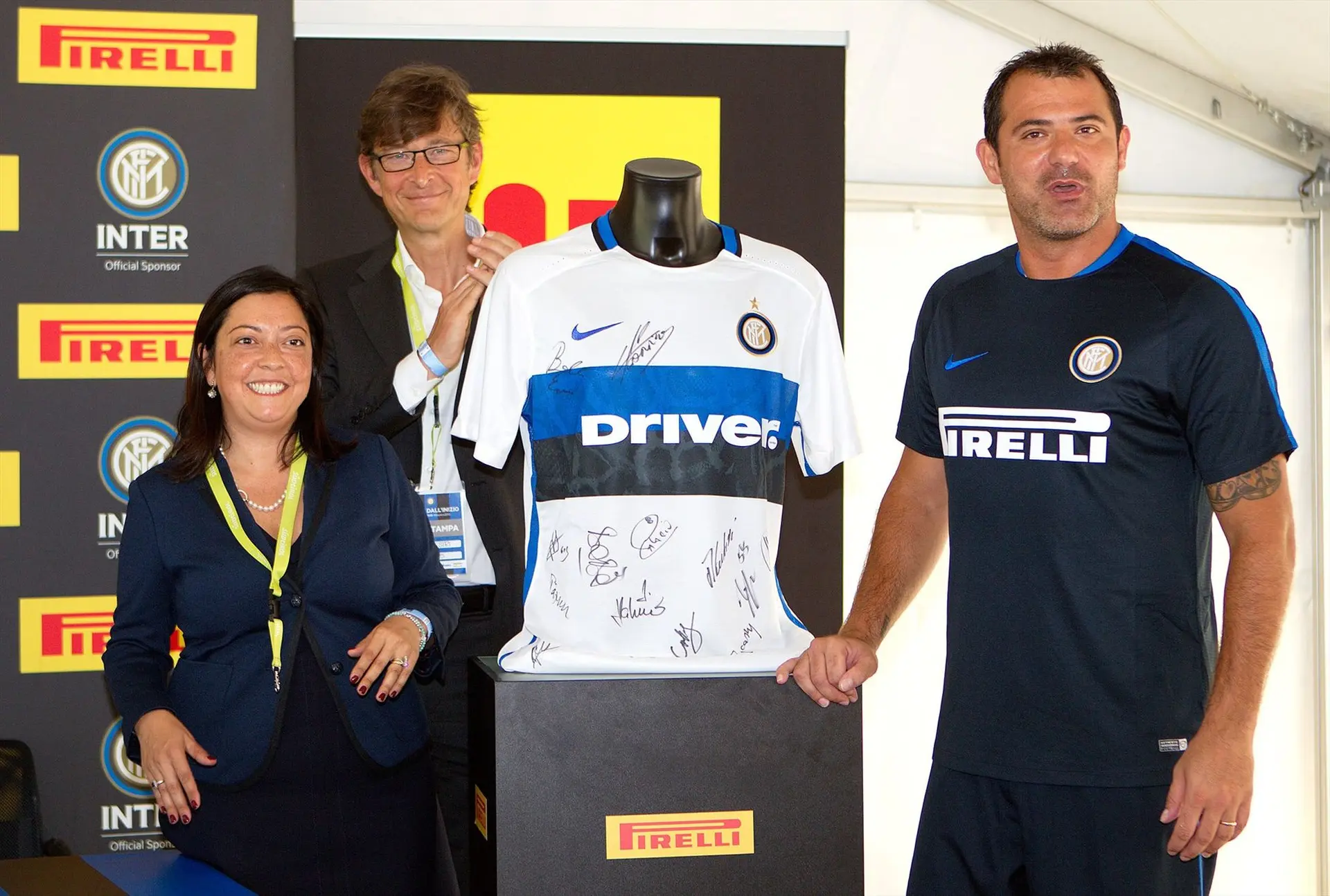 pirelli-driver-1