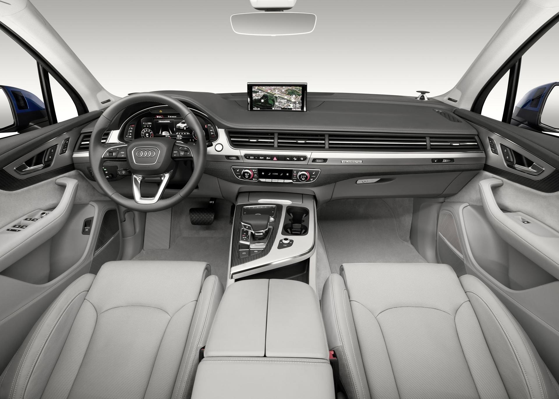 Audi Q7 Interior wins for best premium interior design