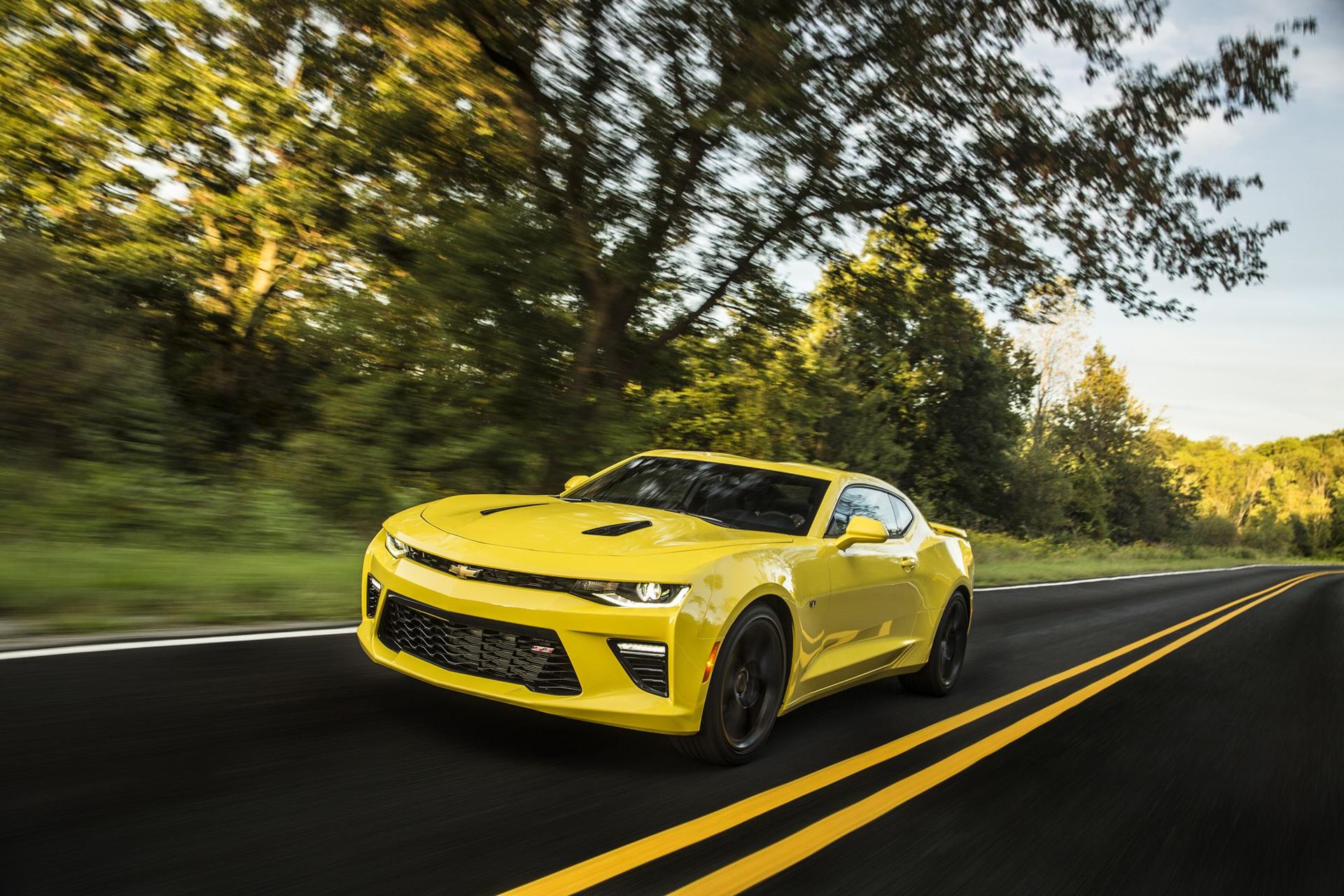 2016 Chevrolet Camaro Delivers Benchmark Performance