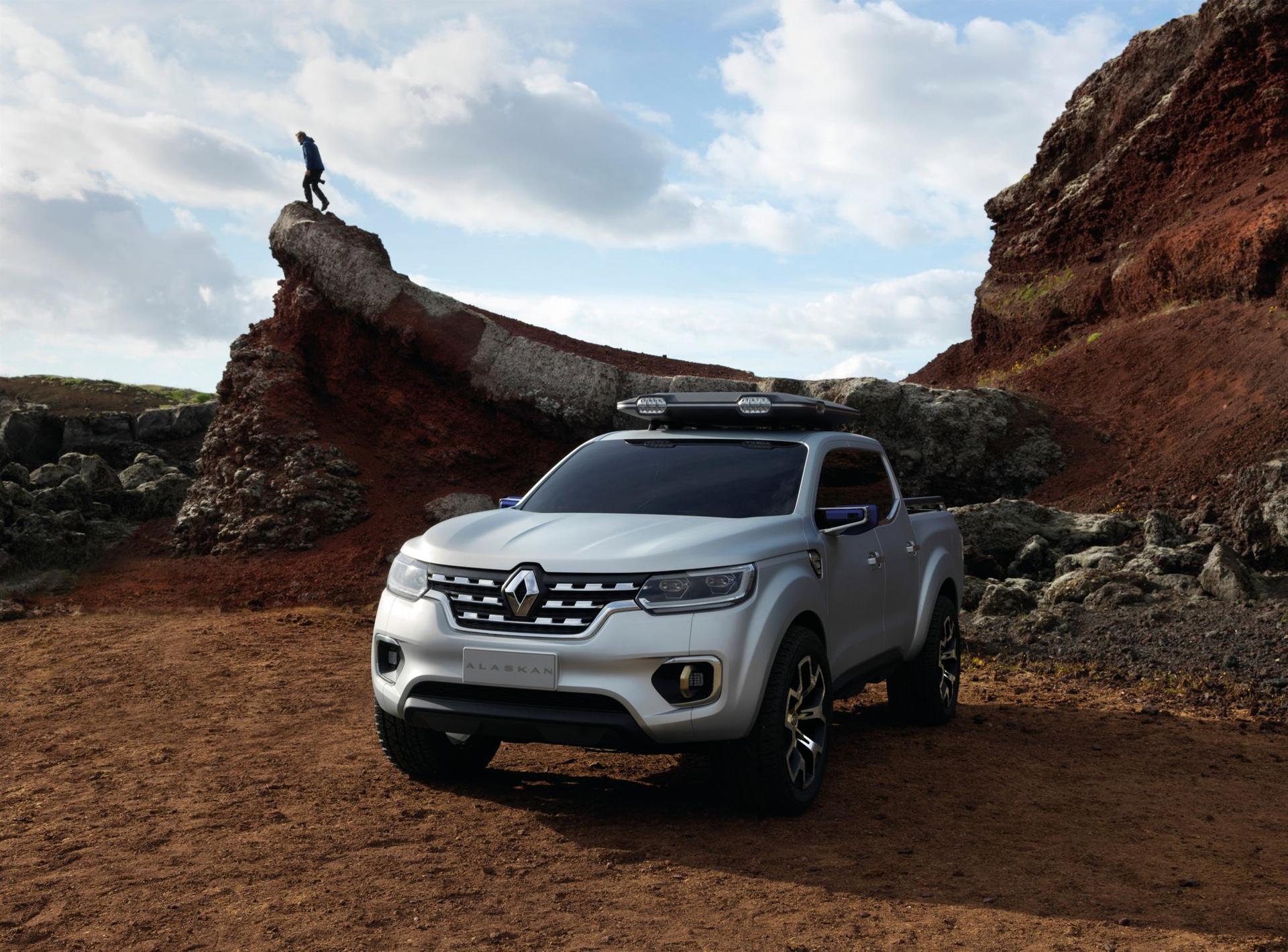 Renault unveils the ALASKAN Concept Pickup Truck