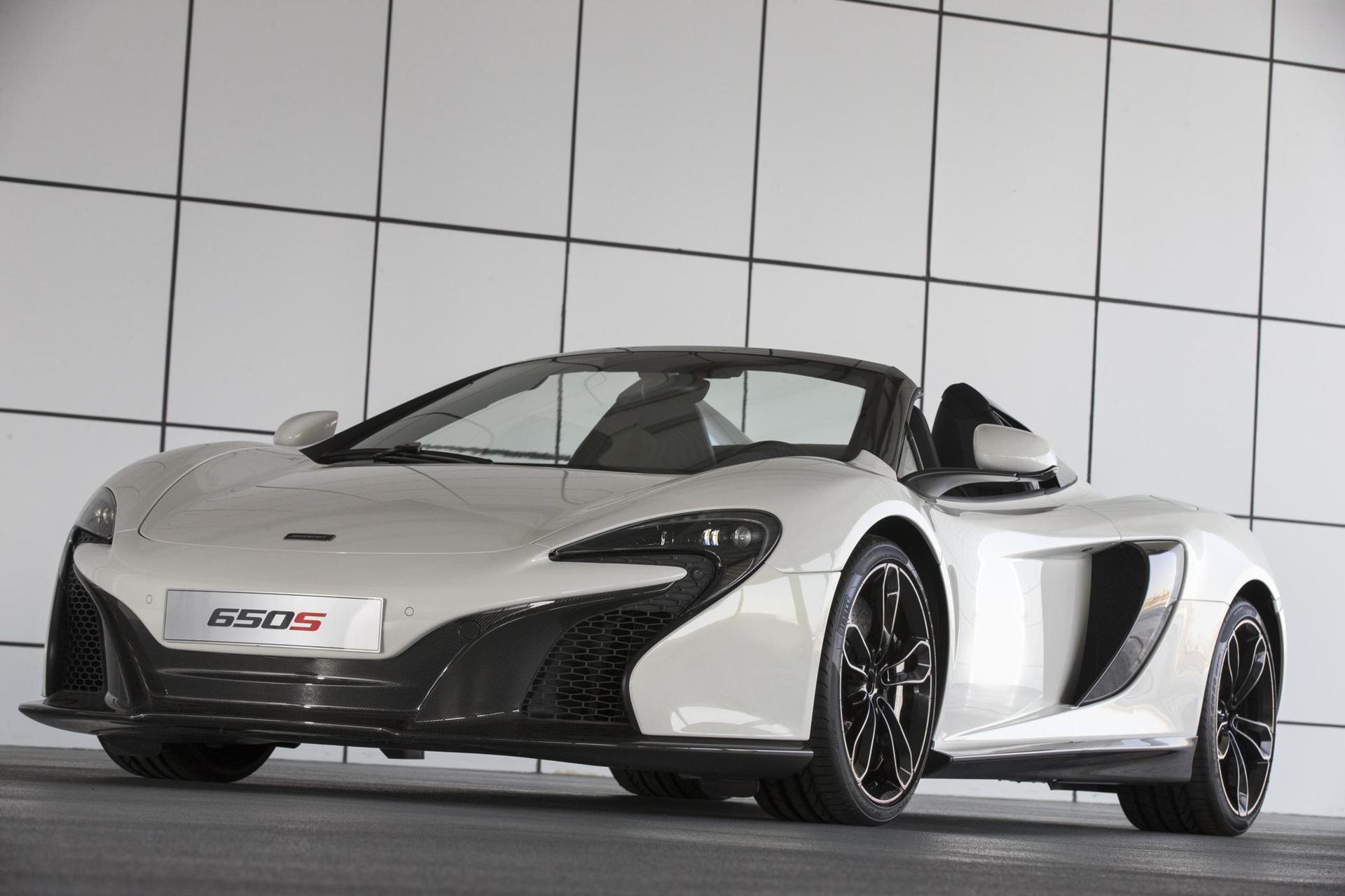 McLaren exclusive 650S Spider Al Sahara 79 – Dubai Motor Show 2015