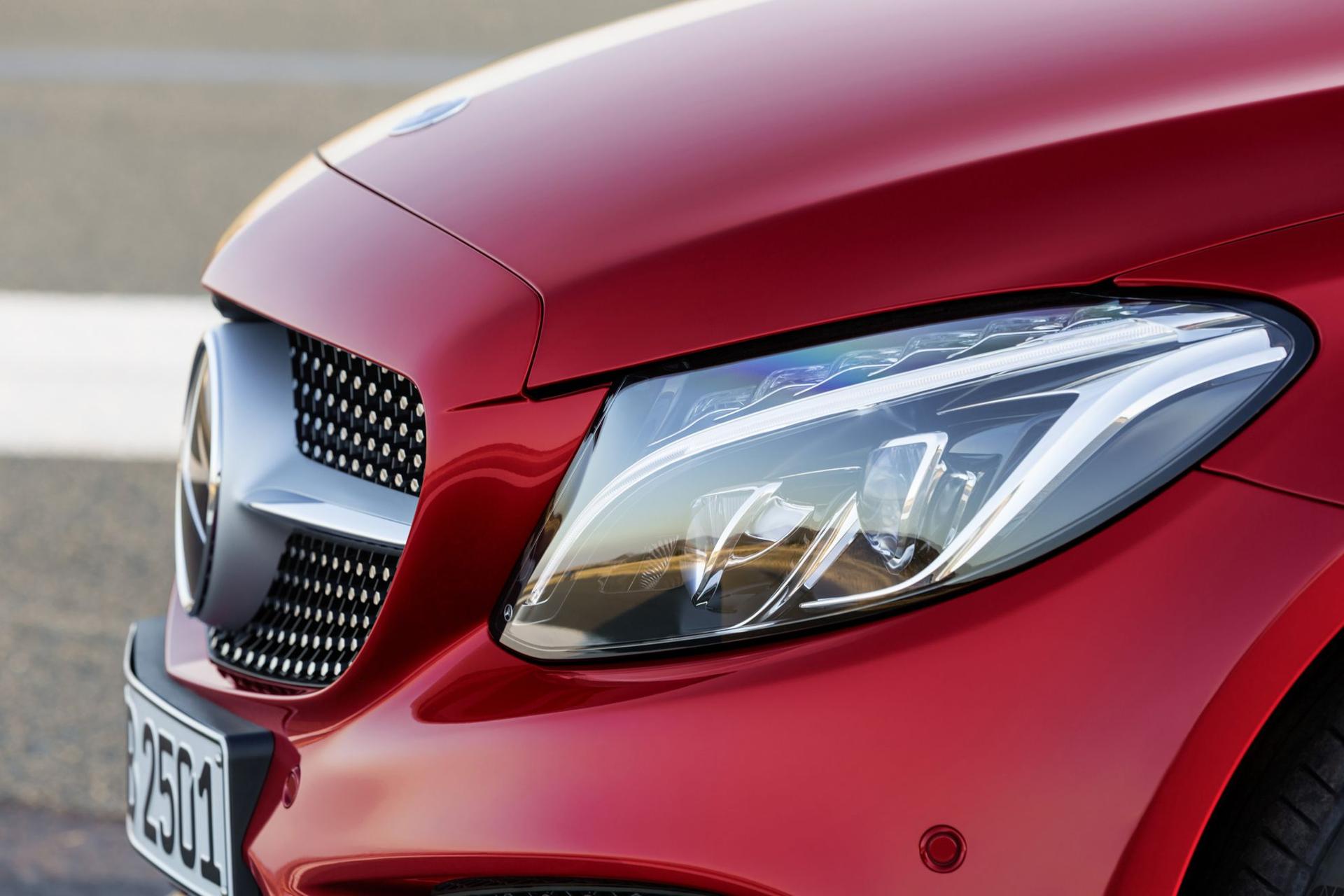 Mercedes-Benz C-Class Coupé: Seduction of the heart and mind