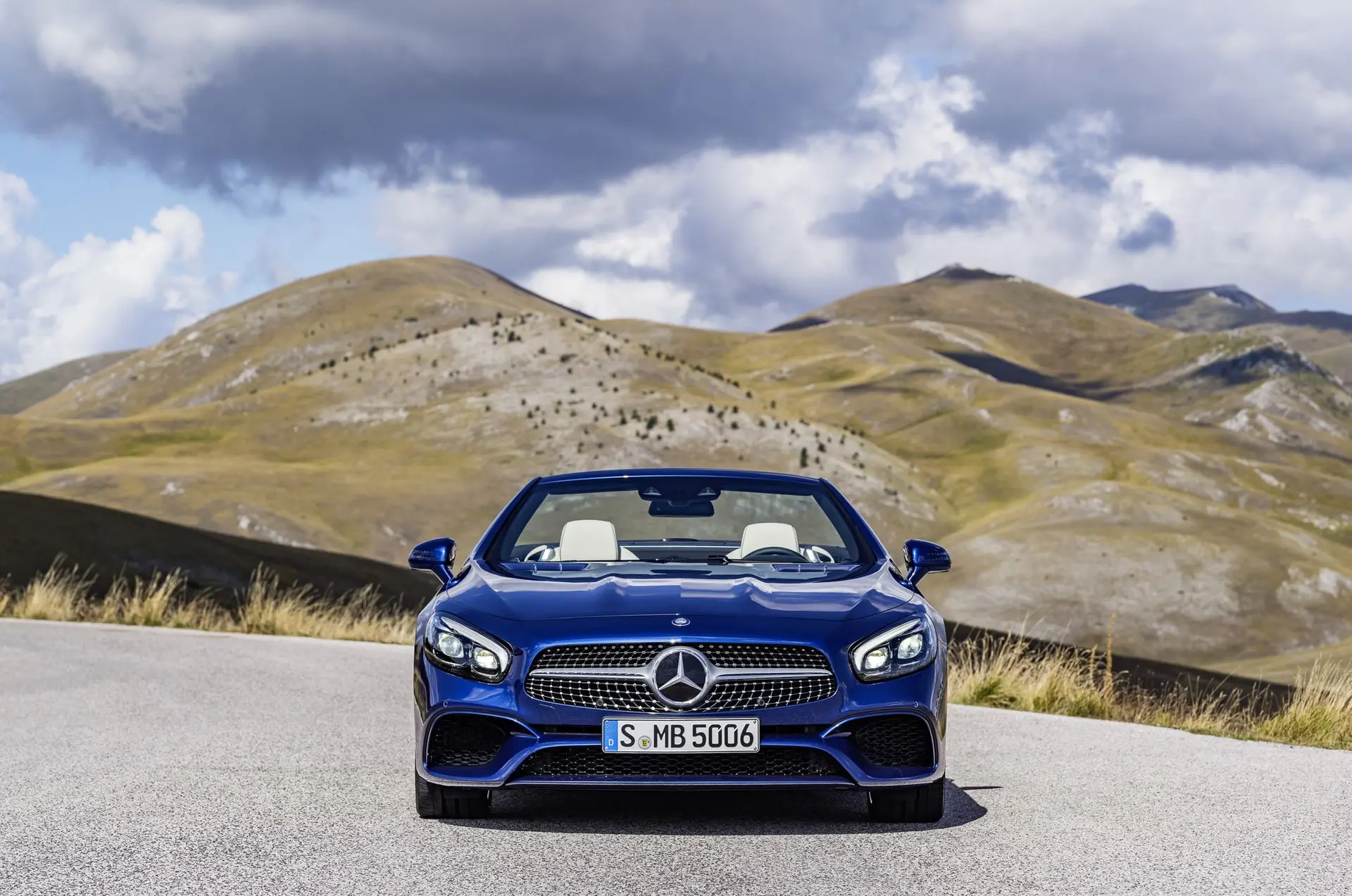 Mercedes-Benz-SL-2015