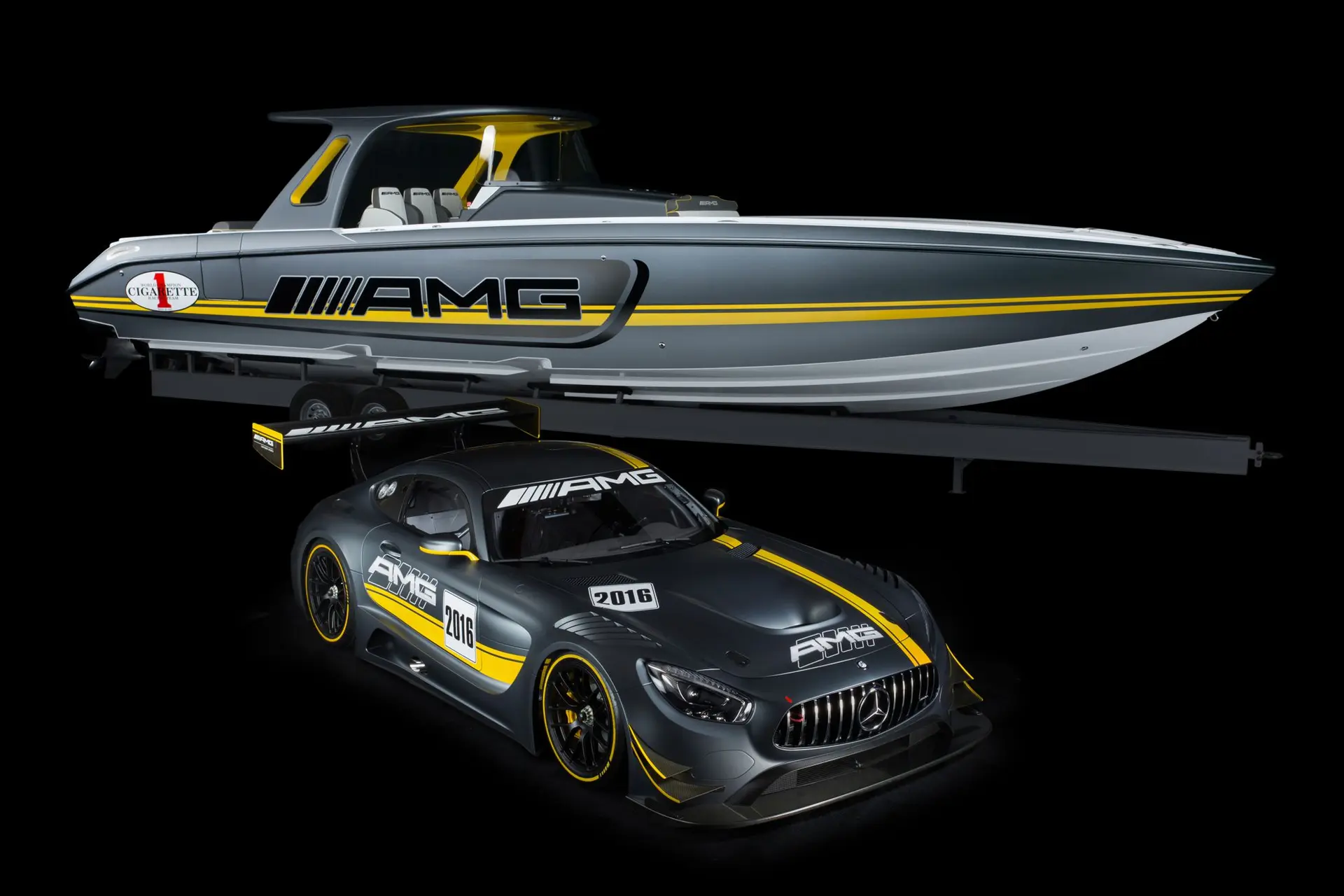 mercedes-benz-amg-power-boat