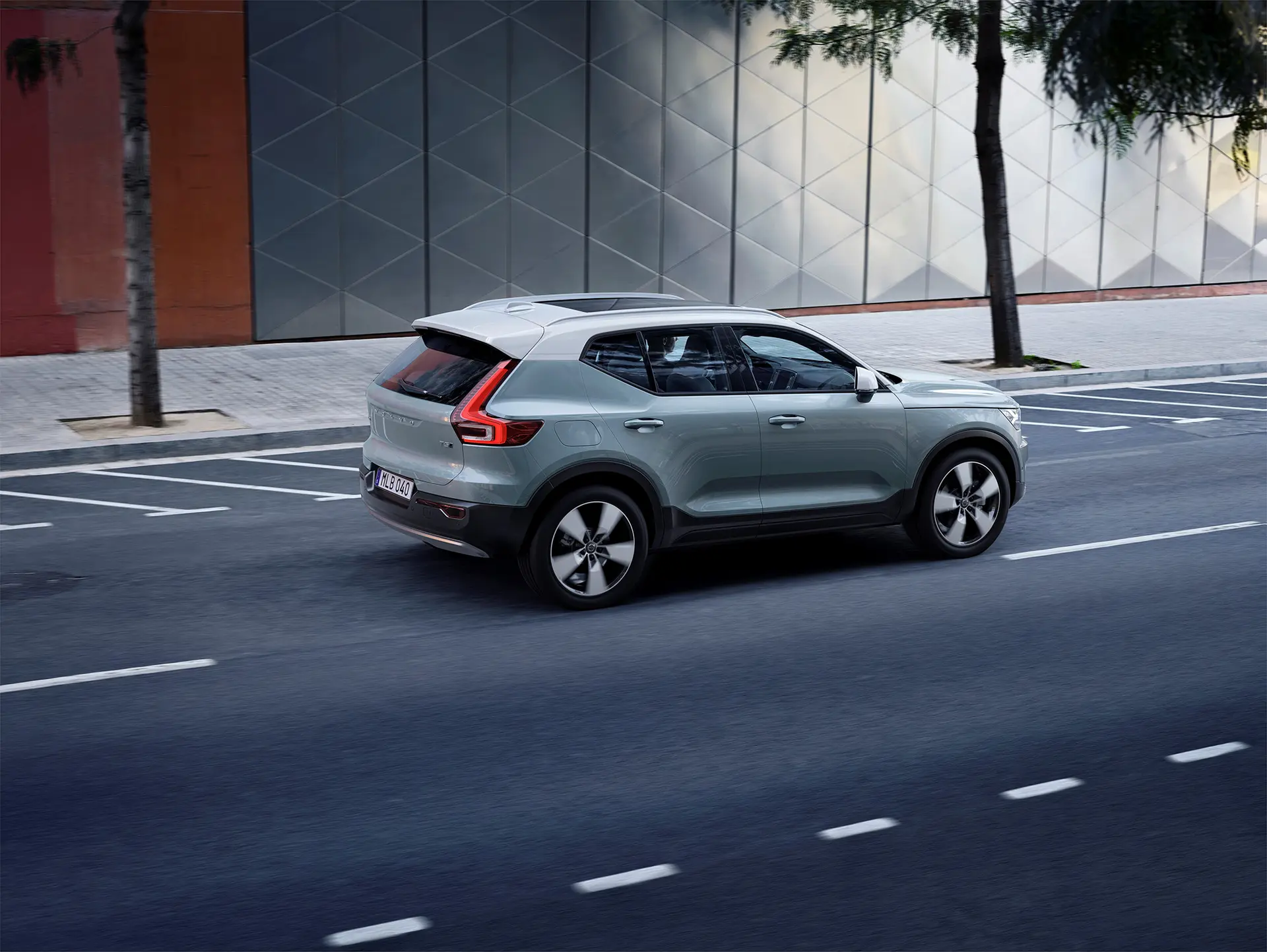 New Volvo XC40