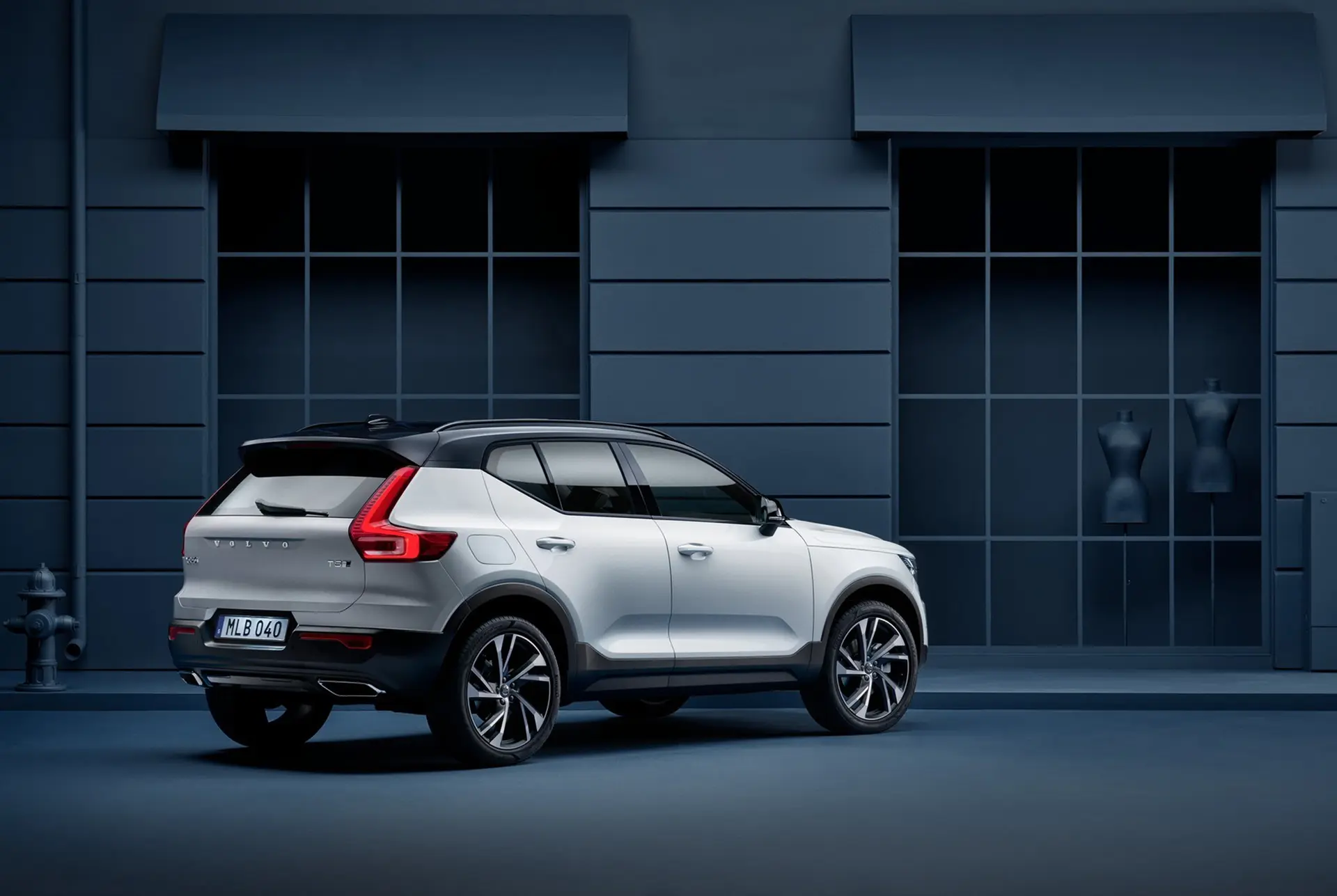 New Volvo XC40 2018
