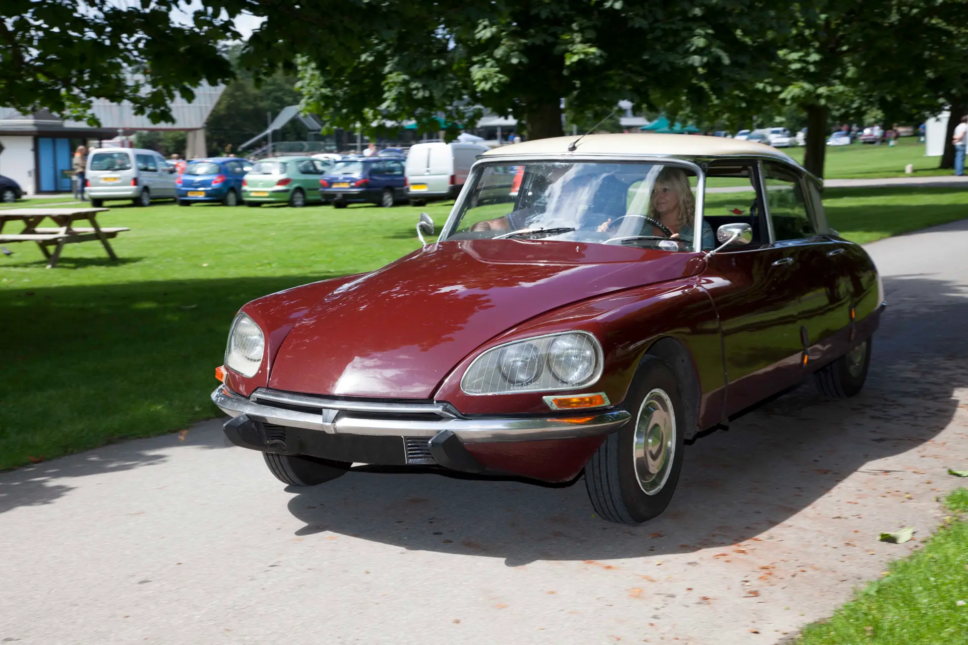 Beaulieu Simply Rallies French