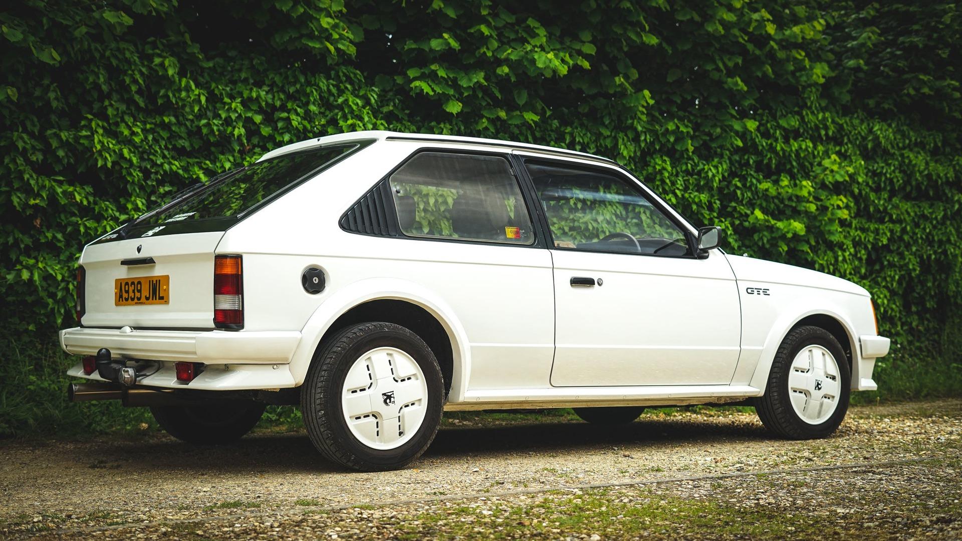 Vauxhall Astra GTE worth more than £22,000 at auction