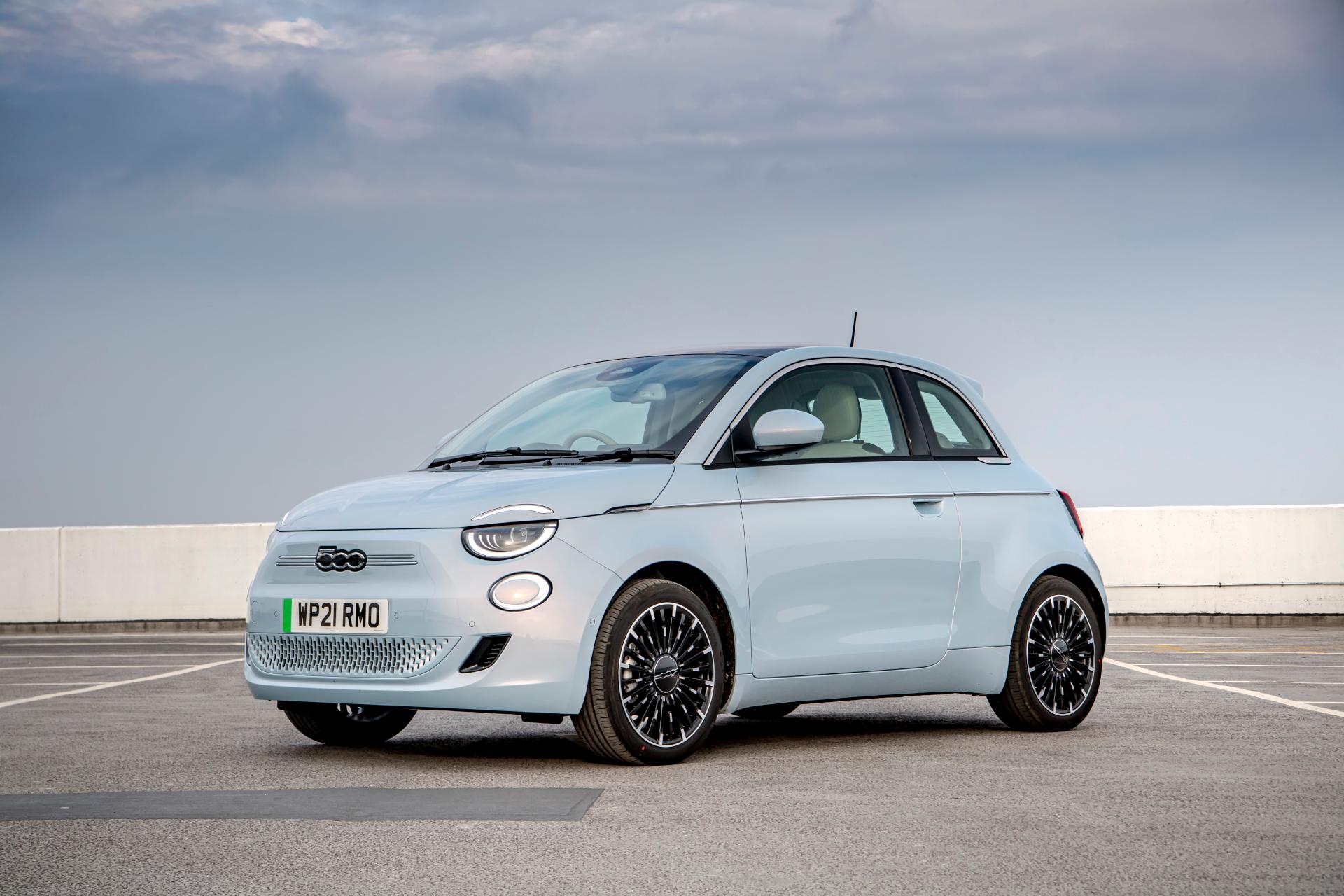 What Car? 2022 Electric Car Awards: New Fiat 500