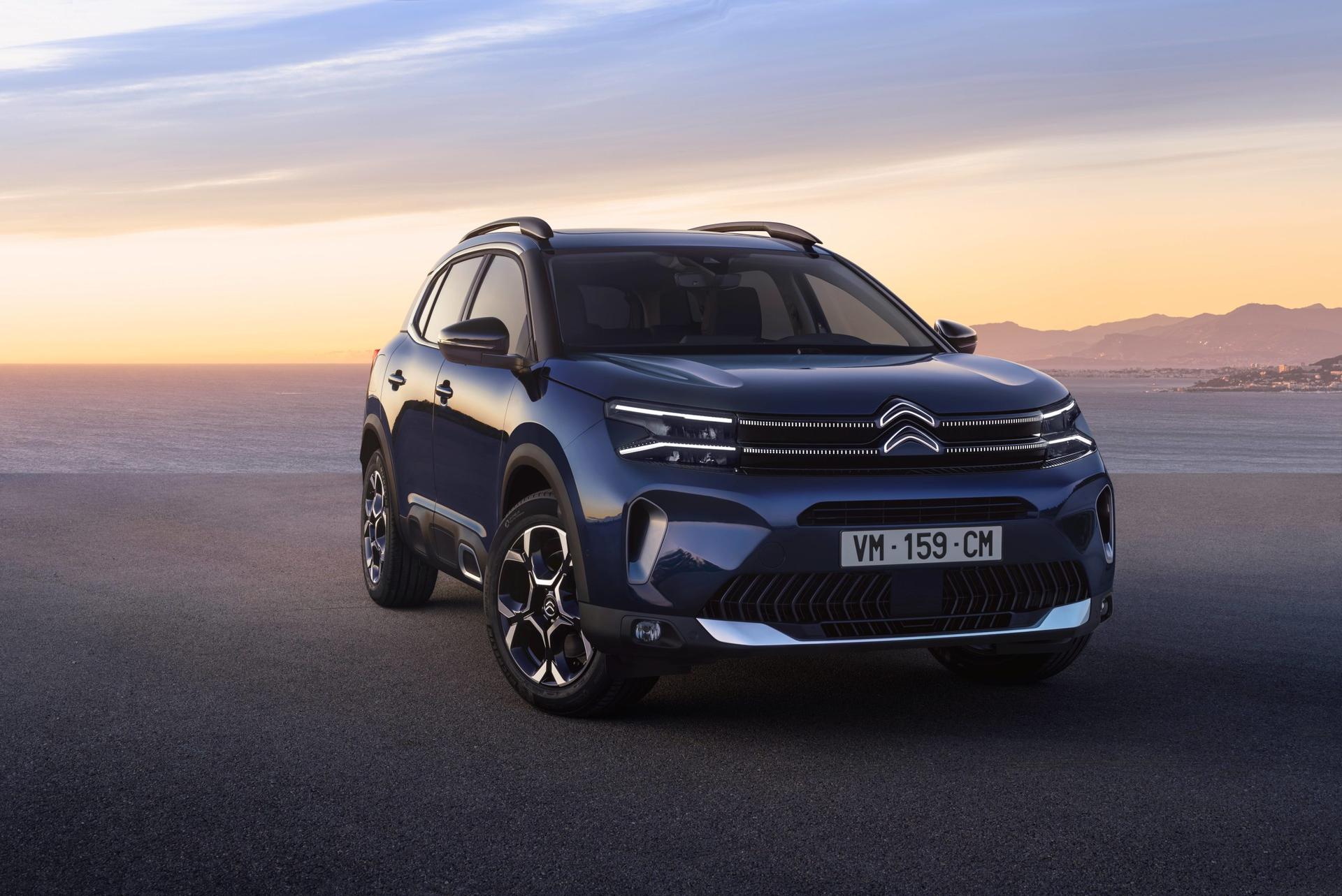 ABSOLUTE COMFORT IN AN EVEN MORE DISTINCTIVE DESIGN – CITROËN C5 AIRCROSS
