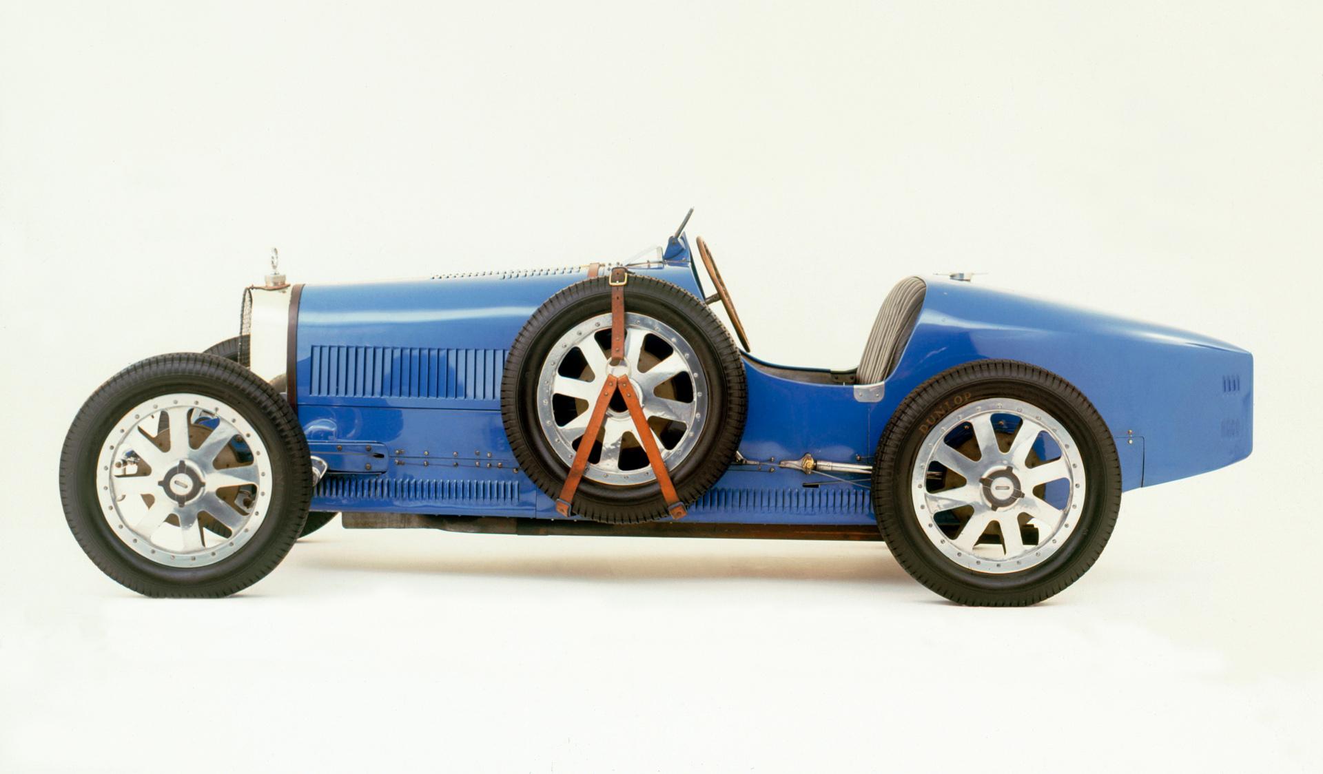 Next Beaulieu lectures: Fast-paced motoring and epic adventures