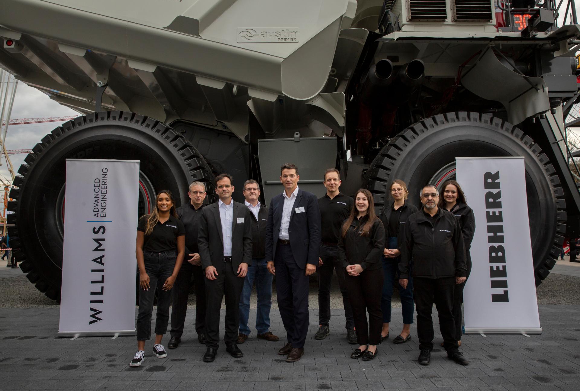 BAUMA 2022: Williams Advanced Engineering (WAE) and Liebherr pay tribute to their joint zero emissions work