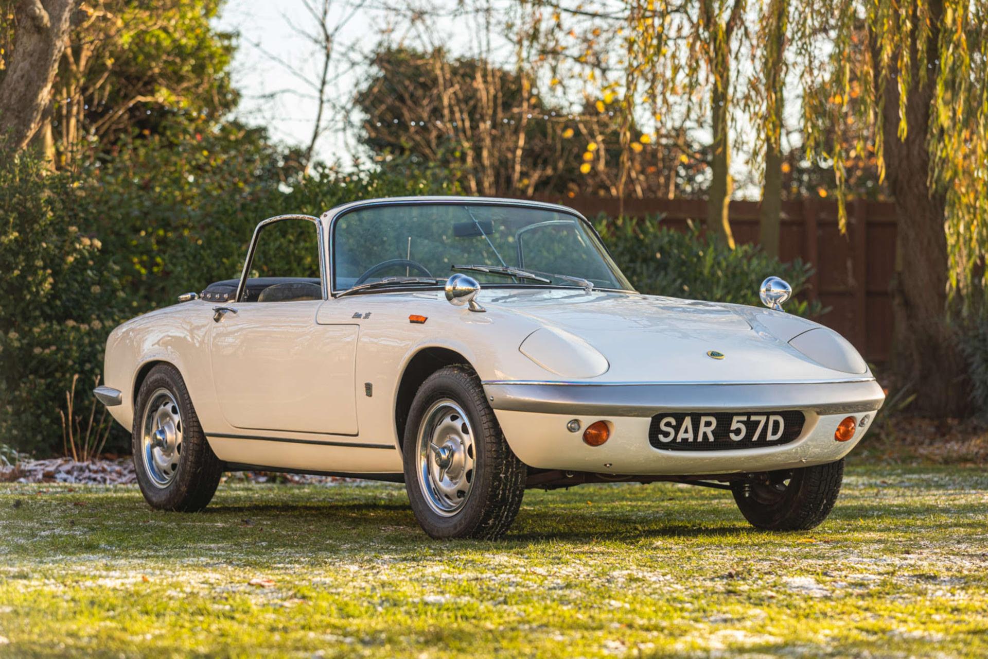 Peter Sellers, Avengers Emma Peel & F1 Driver Jochen Rindt – A Lotus Elan collection with celebrity owner provenance