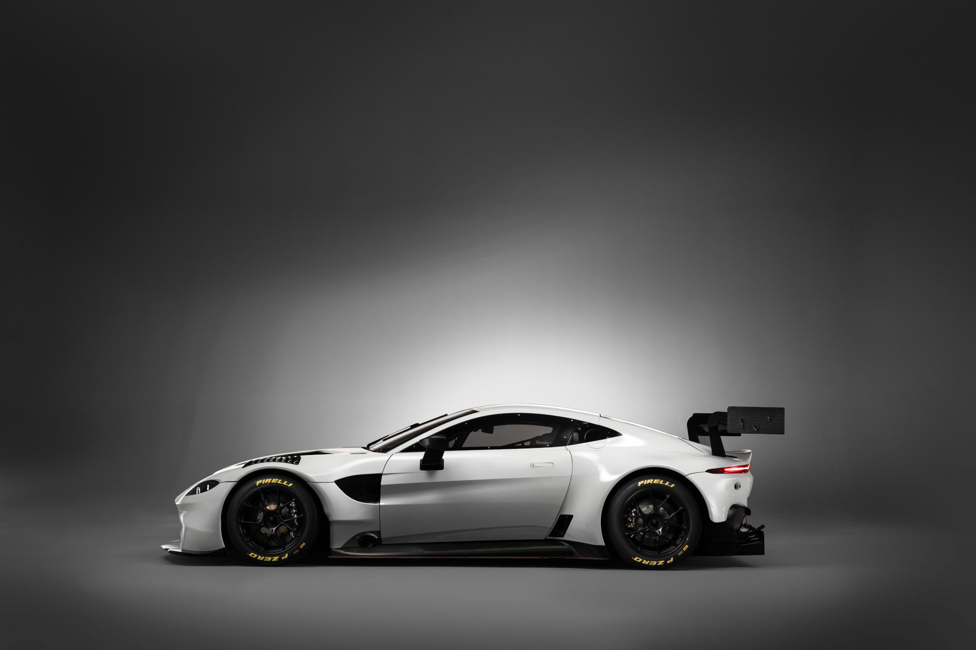 British team enters Pikes Peak Hill Climb with Aston Martin Vantage GT3 for first time in history