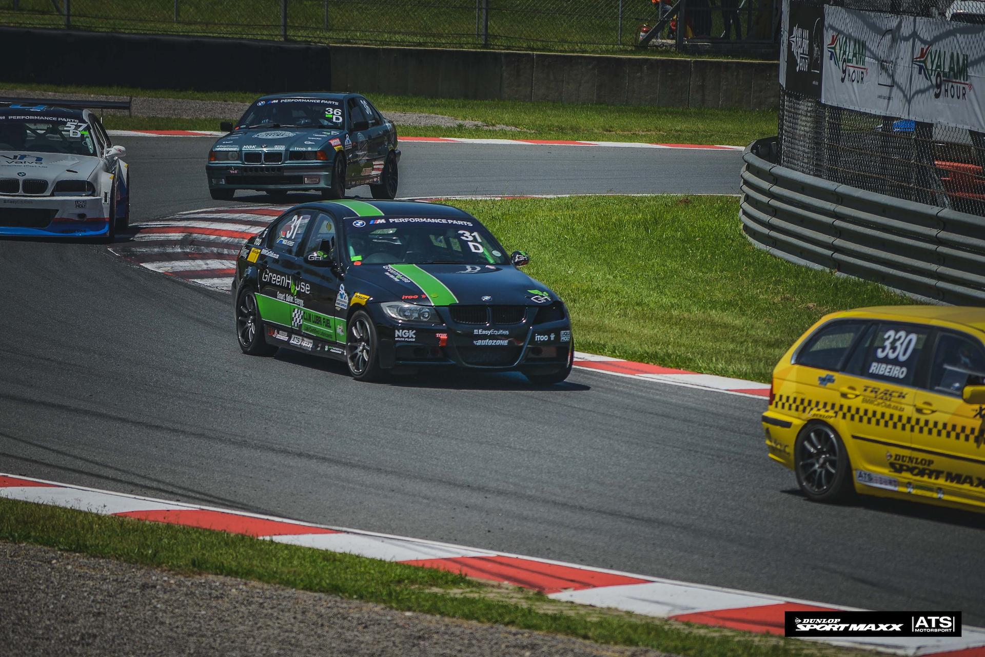 BMW M Performance Parts Race Series Dunlop Tyres