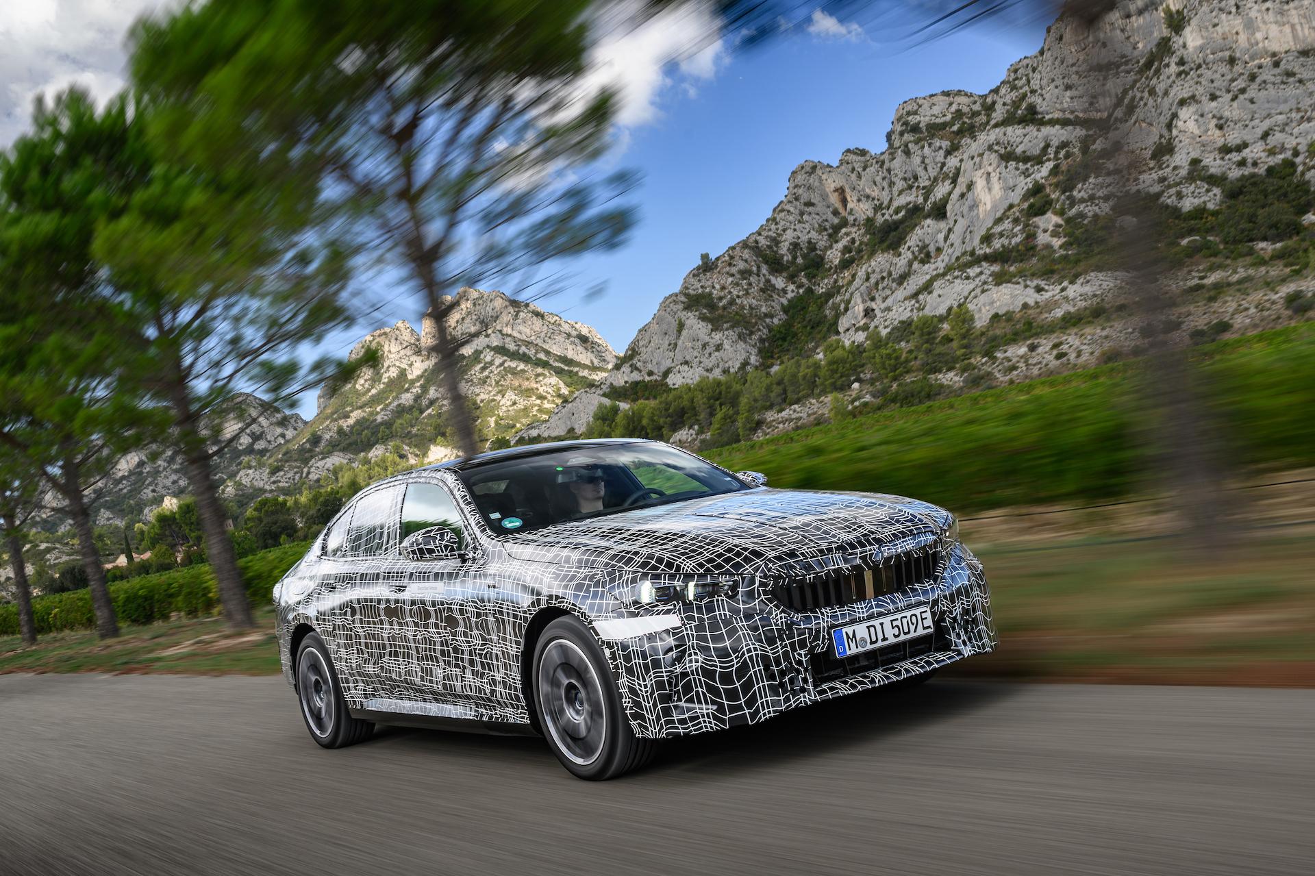 BMW i5 dynamic summer testing