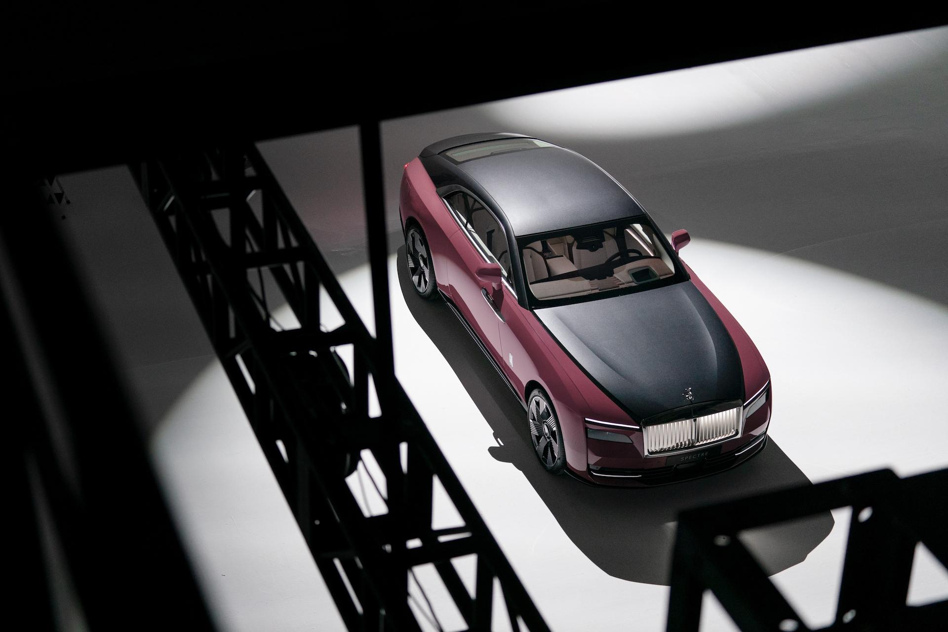 Rolls-Royce celebrates China premiere of Spectre