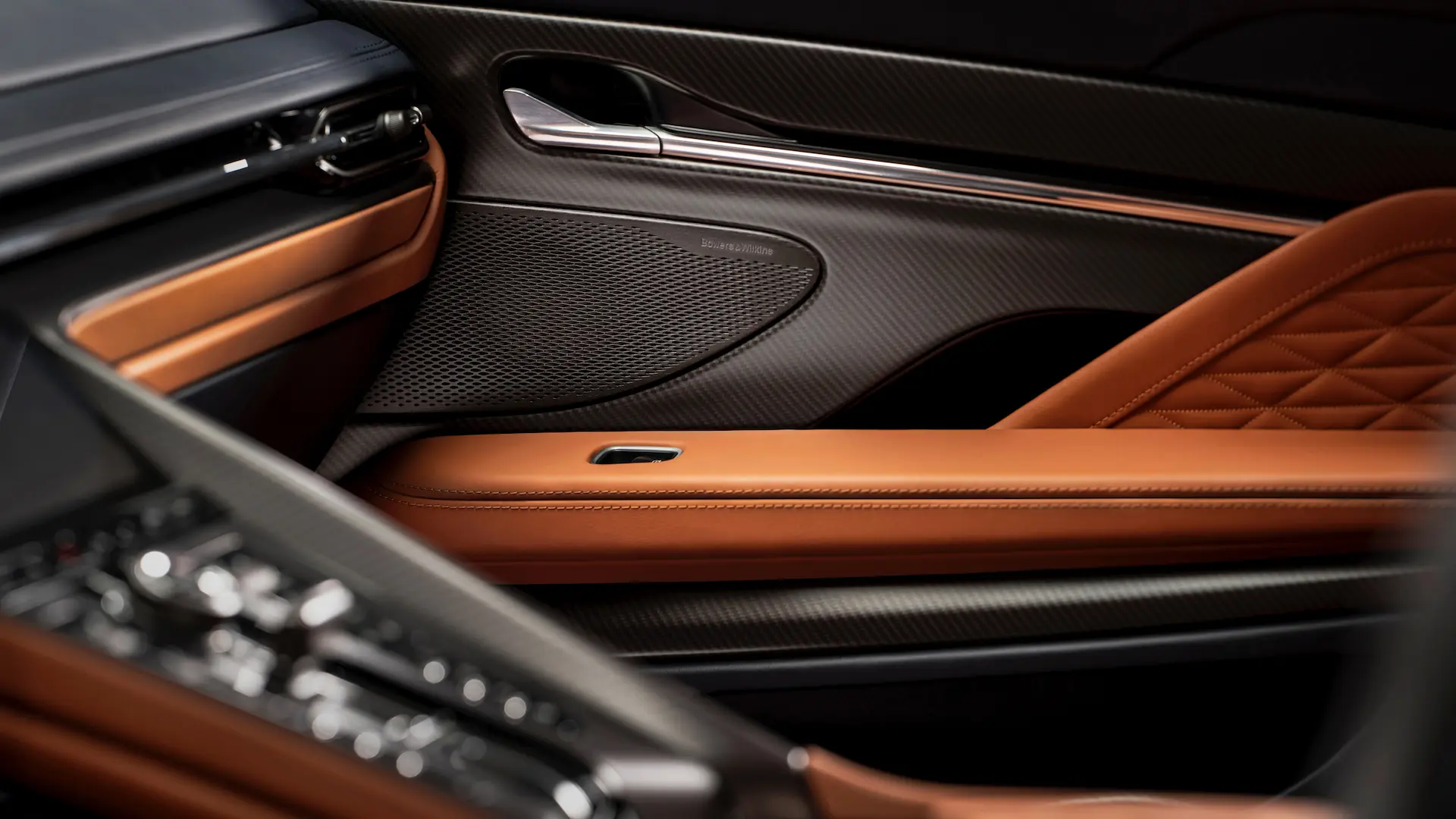 Aston Martin Bowers Wilkins