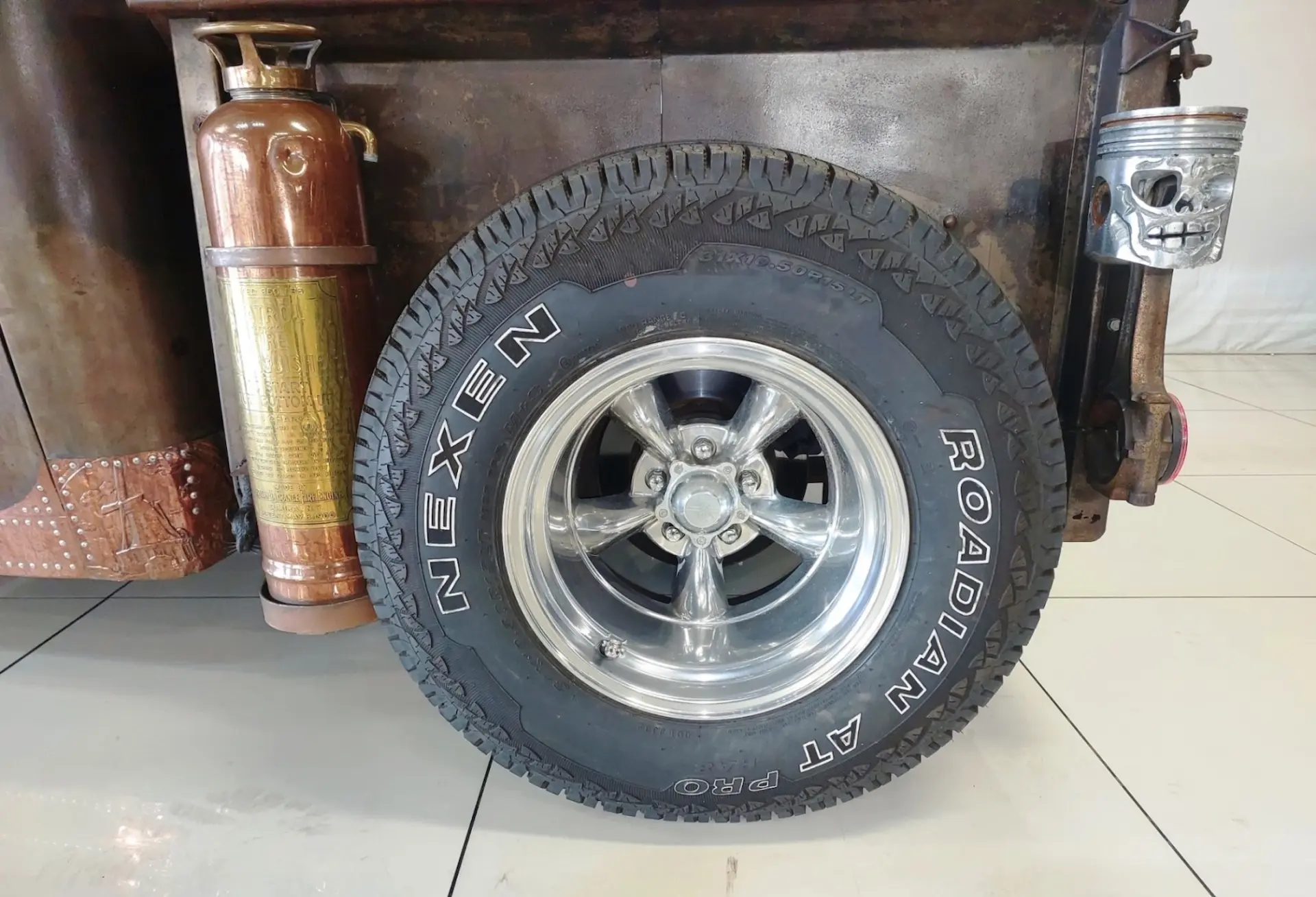 Rat Rod Steel Skull Tail Light Detailing