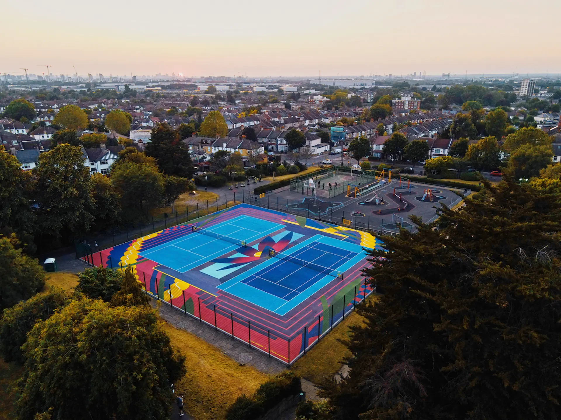 Roger Federer And Mercedes Benz Present Street Art Tennis Court In London 1