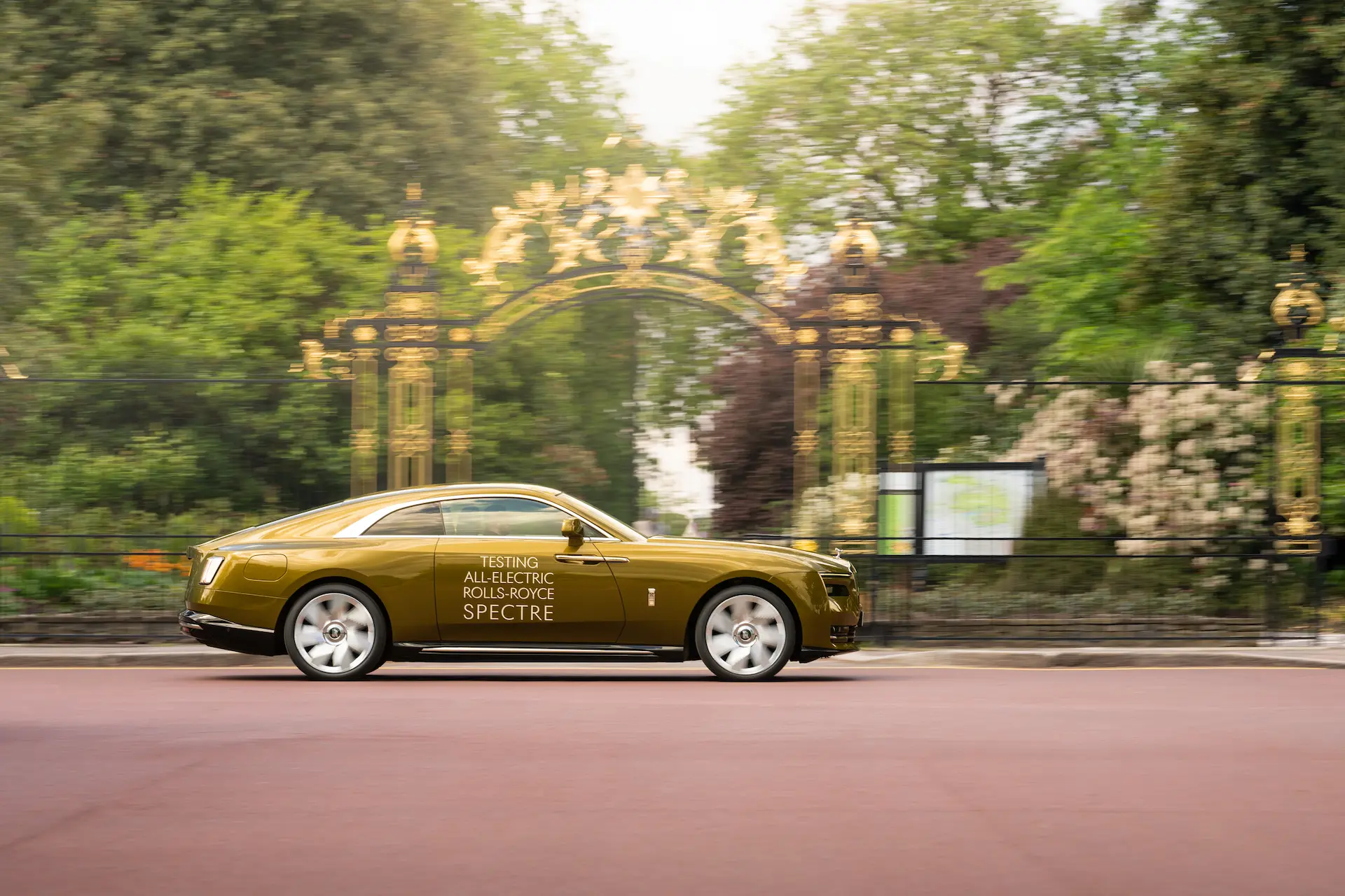 Rolls Royce Spectre Concludes Global Testing Programme Side View