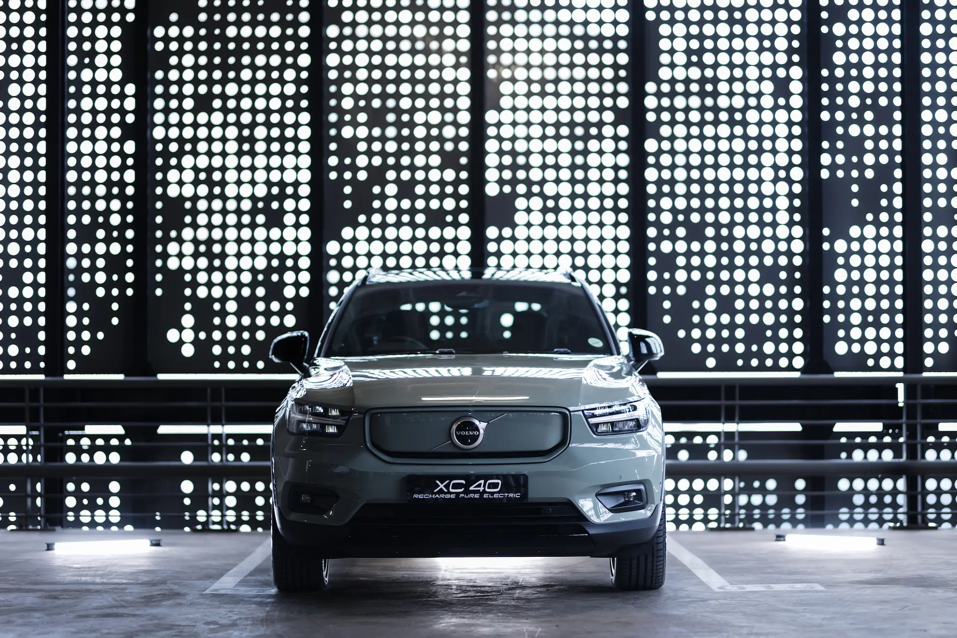 Sa Coty 2023 Volvo Xc40 Recharge Front View