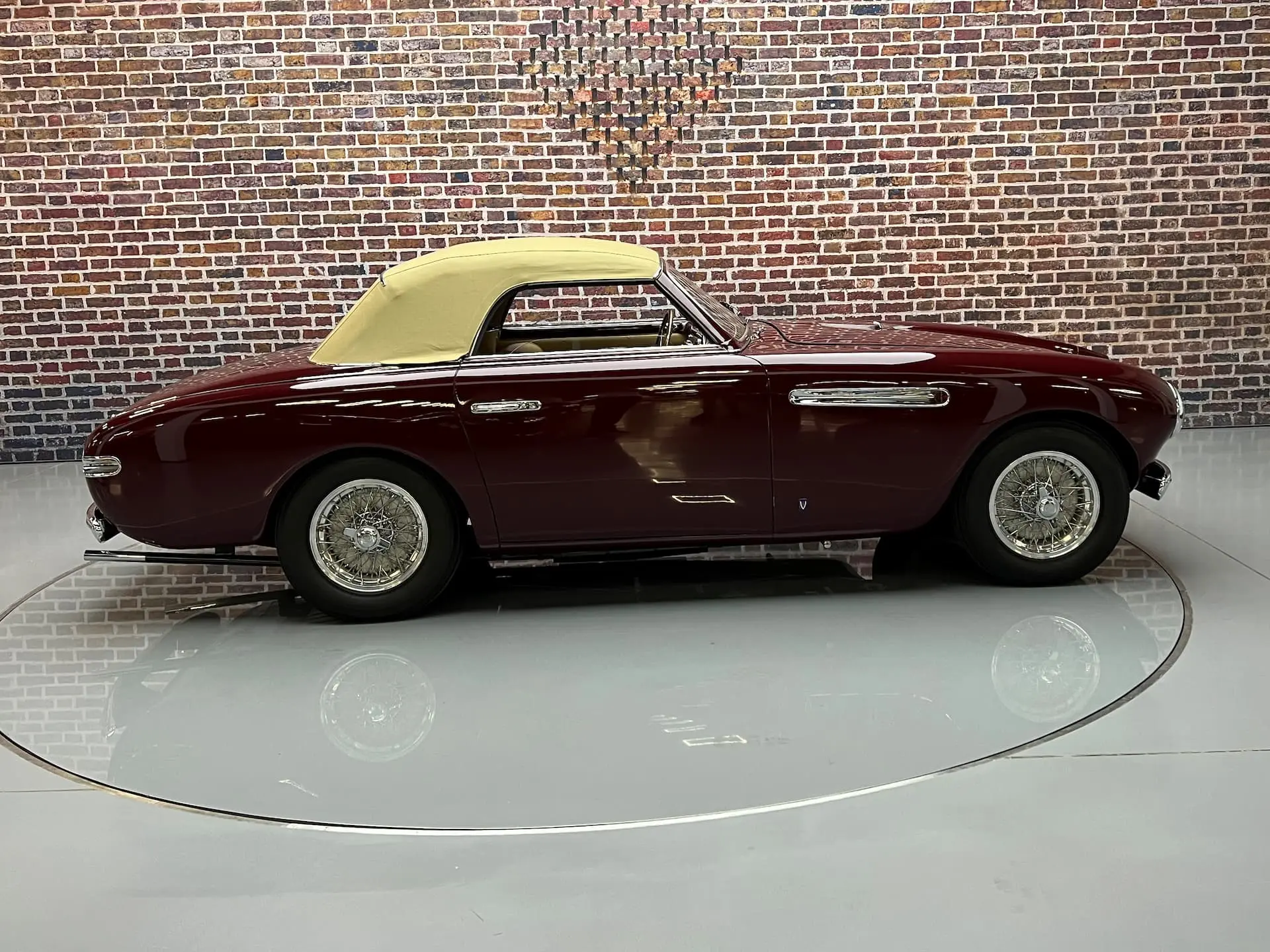 Salon Privs Rare Roadrace Ferrari Pairing 1