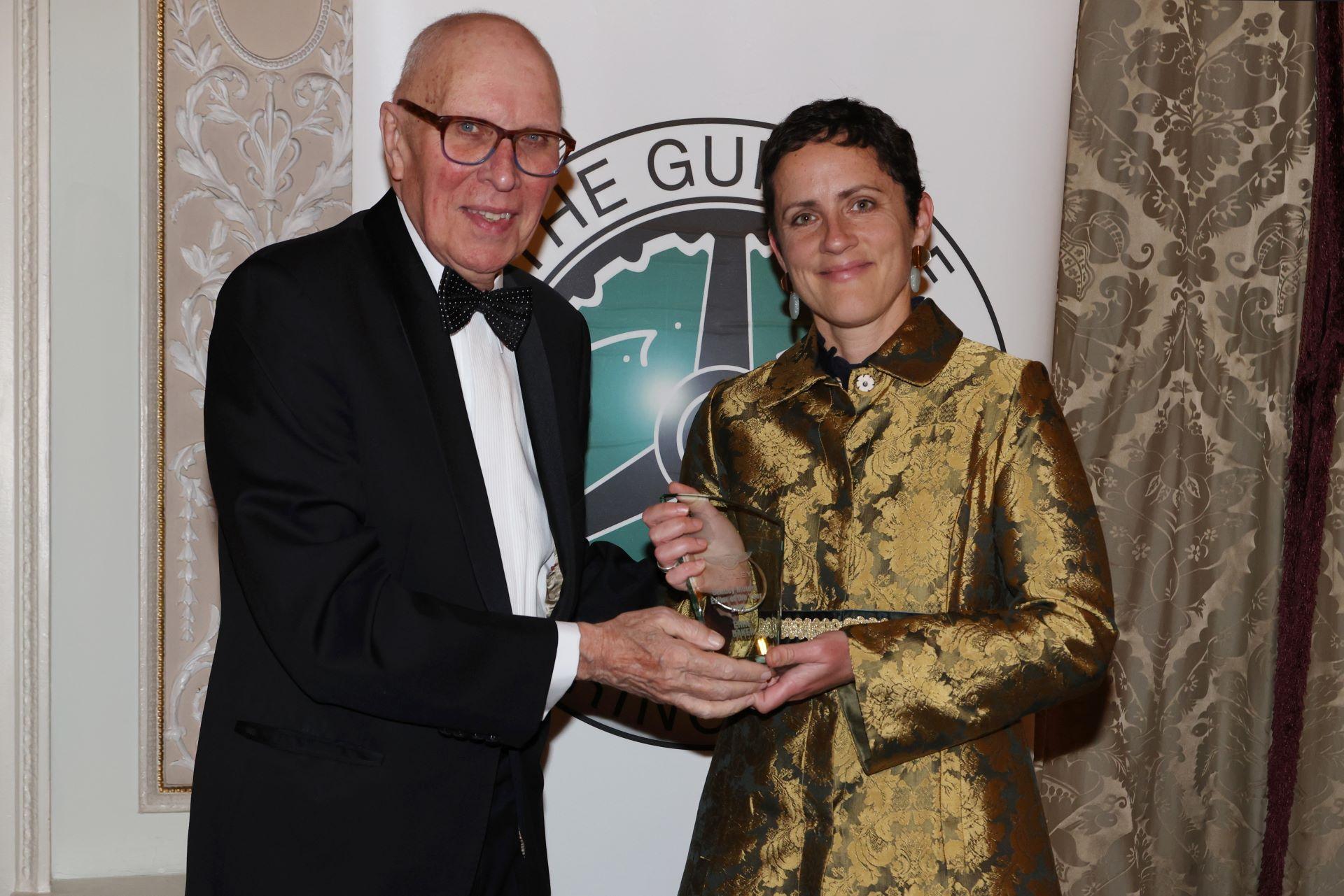Final call for editors to enter Guild’s Bentley Award
