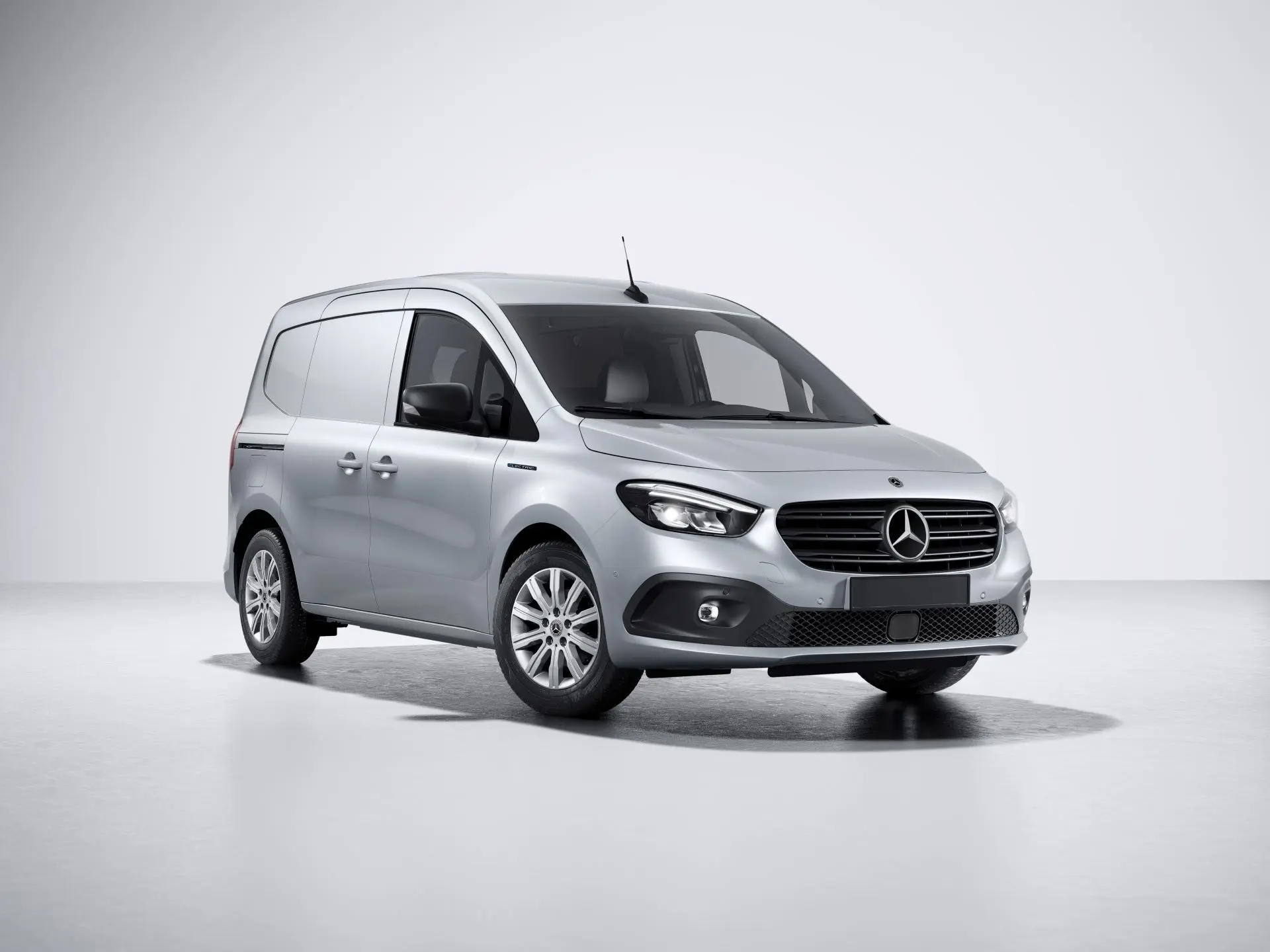 Mercedes Benz Vans Announces Uk Pricing And Specification For The New Ecitan