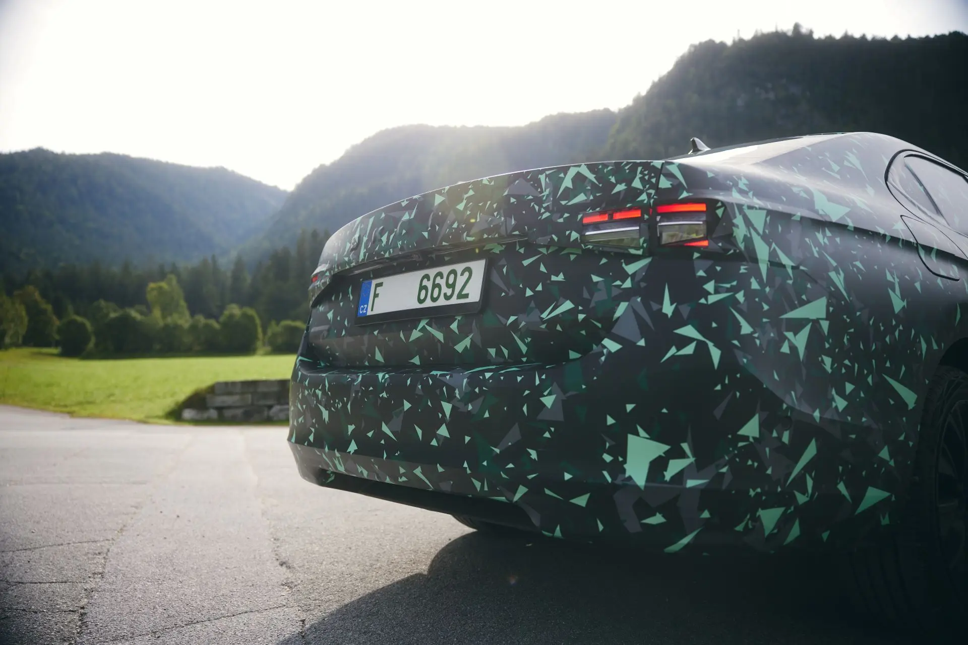 The Fourth Generation Of The Skoda Superb Will Once Again Offer A Hatchback 1