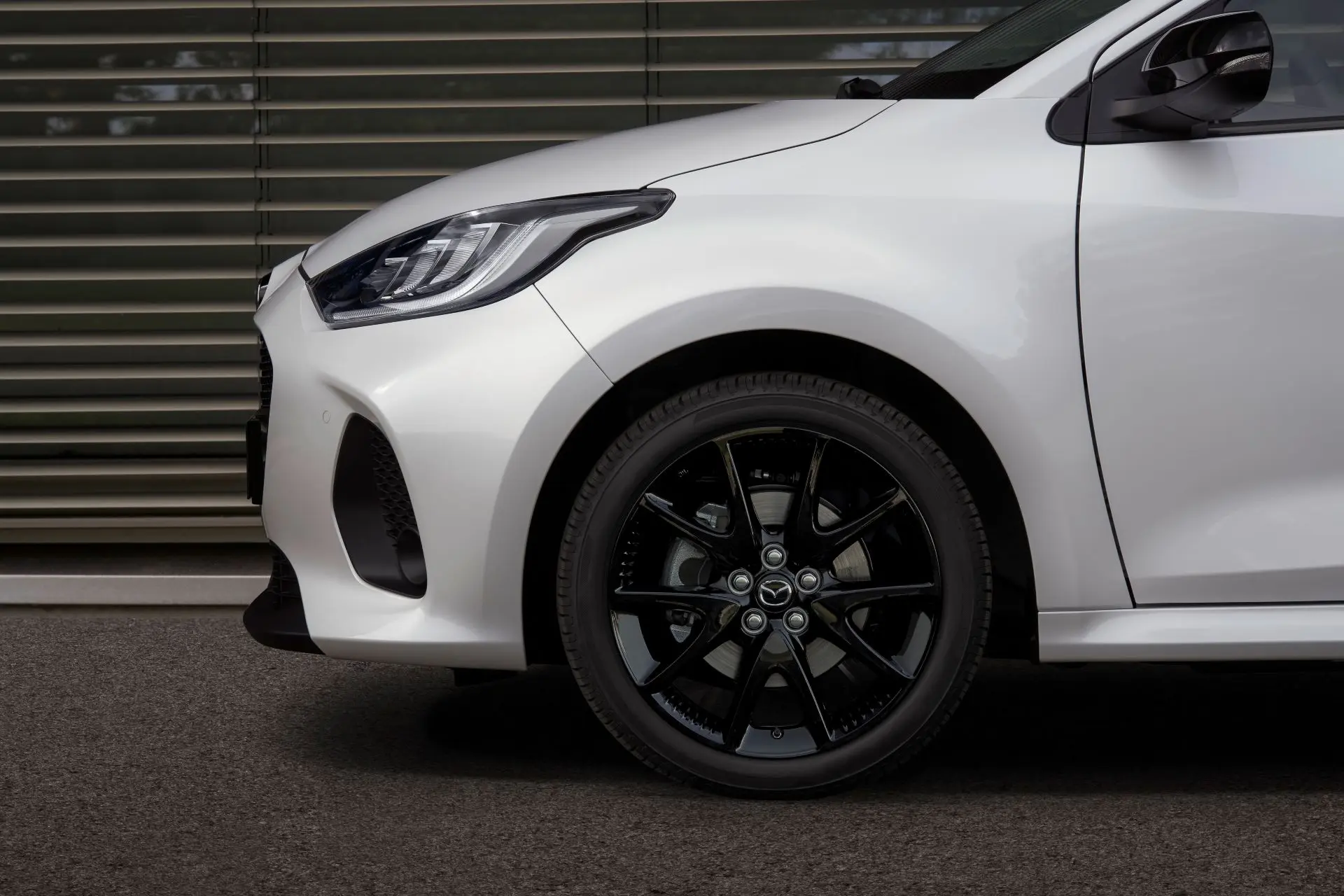 2024 Mazda2 Hybrid 1