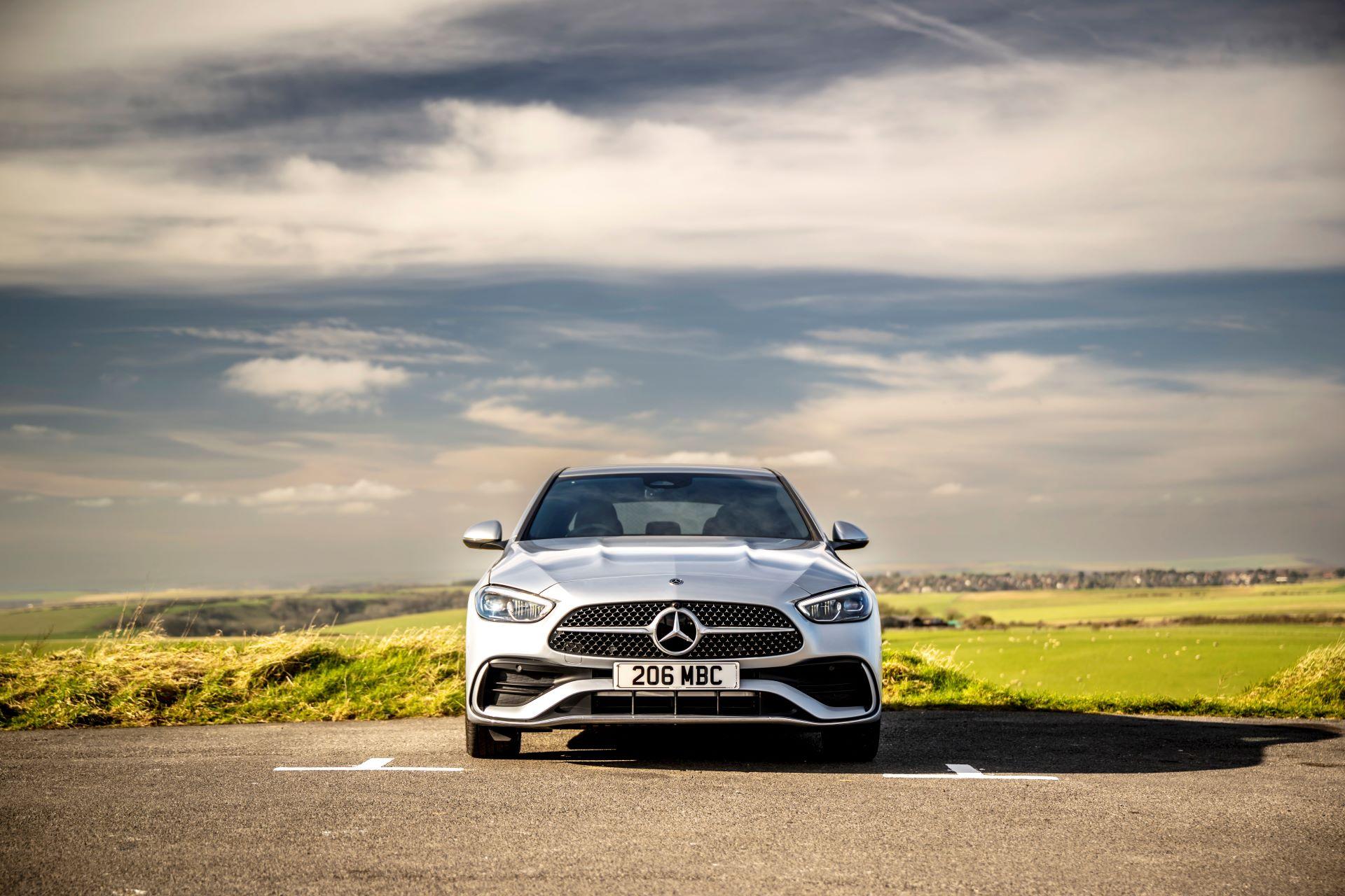 Mercedes-Benz C 300 e named ‘Best Plug-in Hybrid’ by Carbuyer